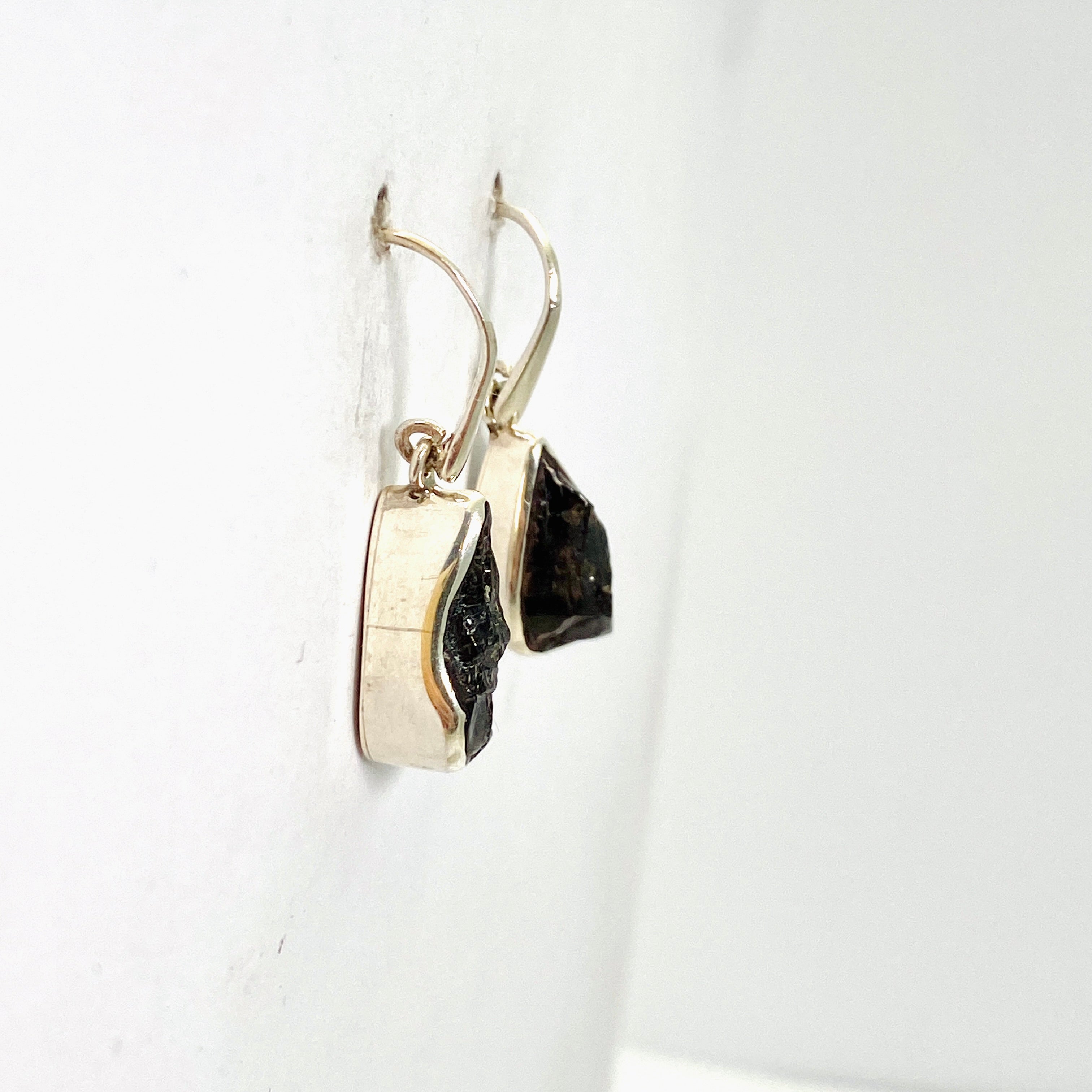 Natural Shungite Teardrop Raw Stone Earrings for Women - Handmade Healing Jewelry for EMF Protection & Stress Relief - Perfect for Yoga, Meditation & Daily Wear