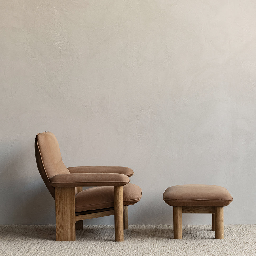 Brasilia Lounge Chair - Mid Century Modern Accent Chair for Living Room, Bedroom & Office - Comfortable Upholstered Armchair with Wooden Legs - Perfect for Relaxing, Reading & Lounging