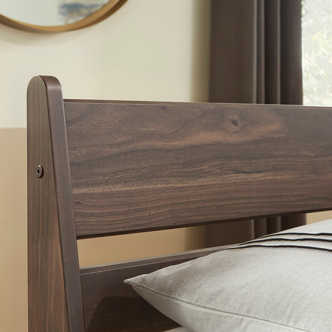 Calverson Queen Size Bed Frame - Modern Upholstered Platform Bed with Wooden Slats - Perfect for Master Bedroom, Guest Room & Apartment