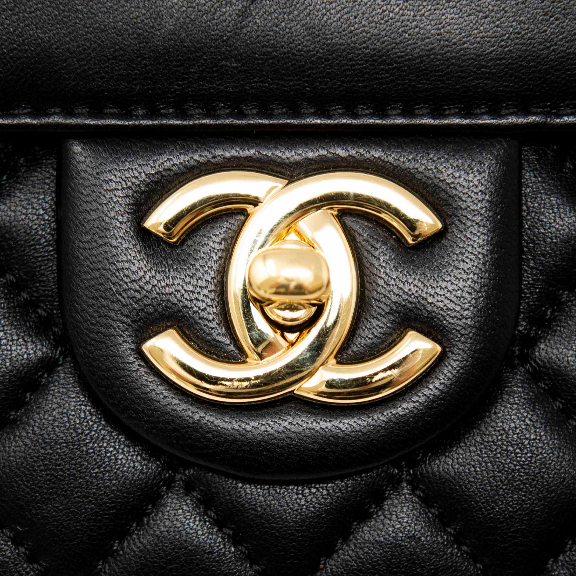 Chanel Black Quilted Caviar Leather Unchained Flap Bag - Luxury Designer Handbag for Women, Perfect for Evening Parties & Special Occasions
