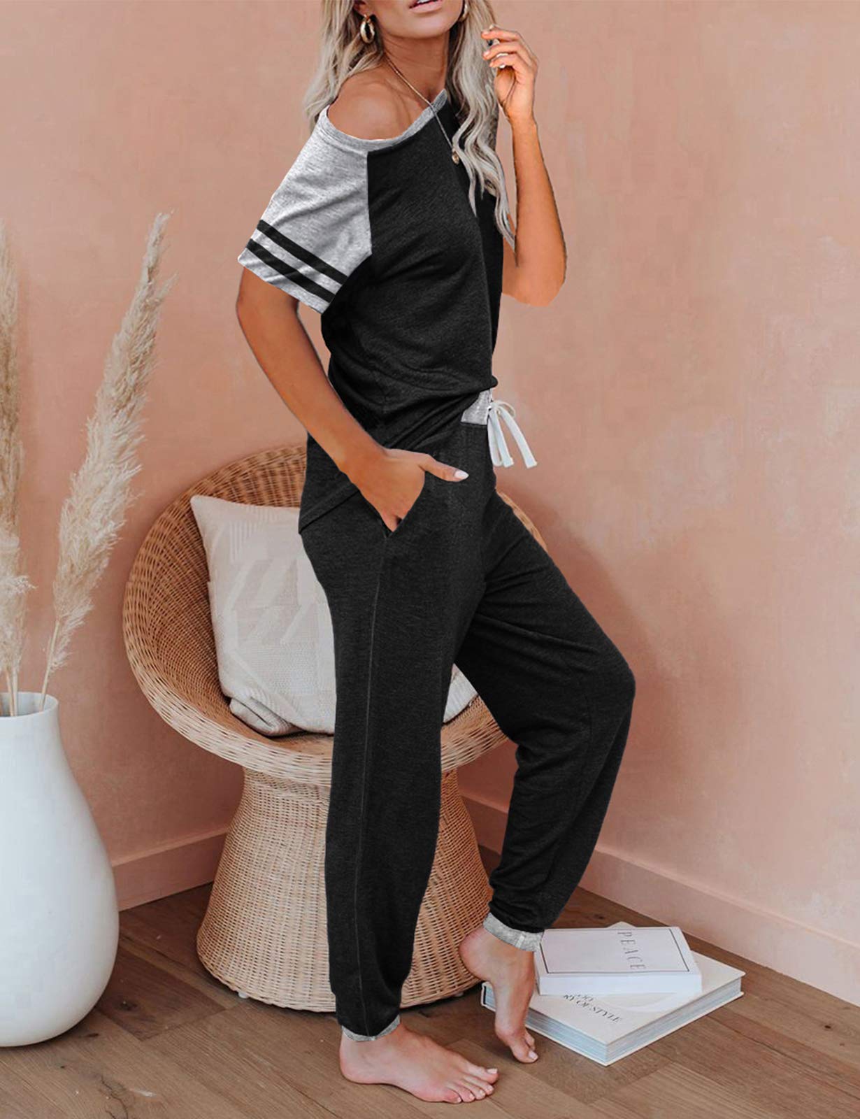 Women's 2-Piece Lounge Set - Short Sleeve Jogger Outfit for Home & Travel