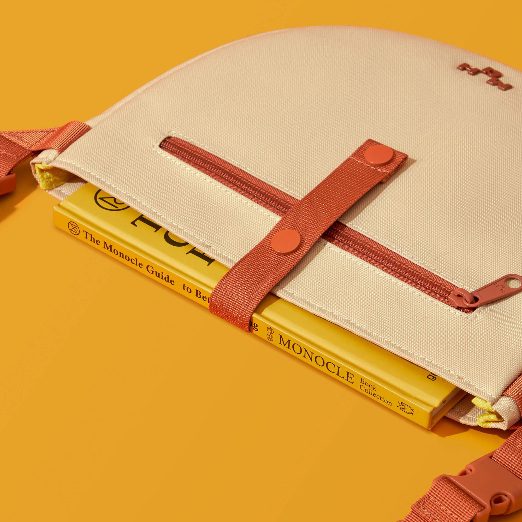 Crossbody Flying Disc Bag - Classic Design for Outdoor Sports & Travel | Perfect for Frisbee, Hiking, and Beach Activities