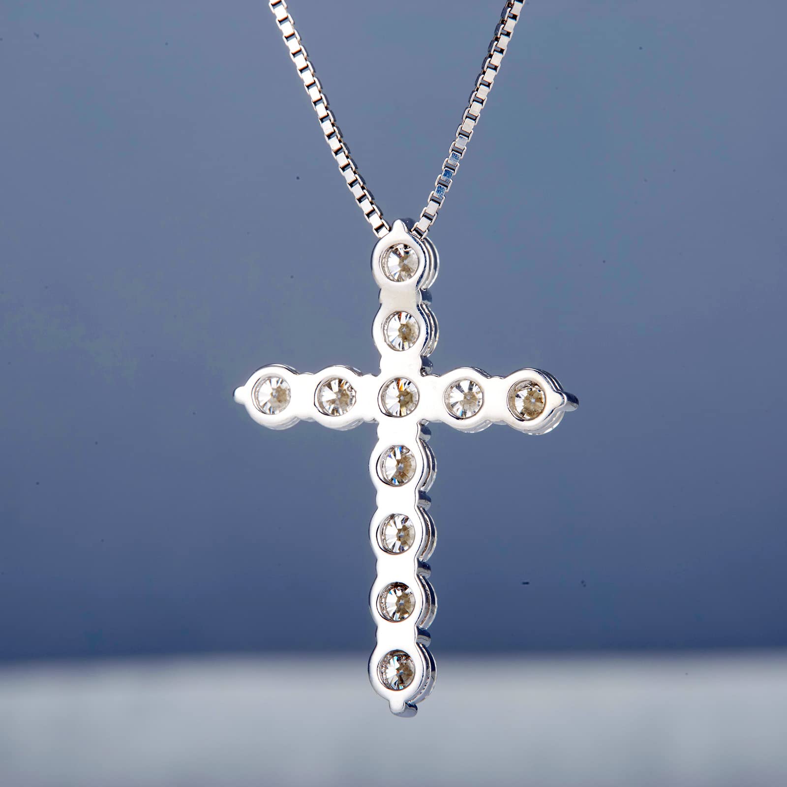 3 Carat Certified D-F Color VVS1 Clarity Diamond Moissanite Cross Necklace - 18K White Gold Plated 925 Sterling Silver Pendant for Men & Women | Valentine's Day, Anniversary & Wedding Gift Idea | Perfect for Church, Formal Events & Everyday Wear