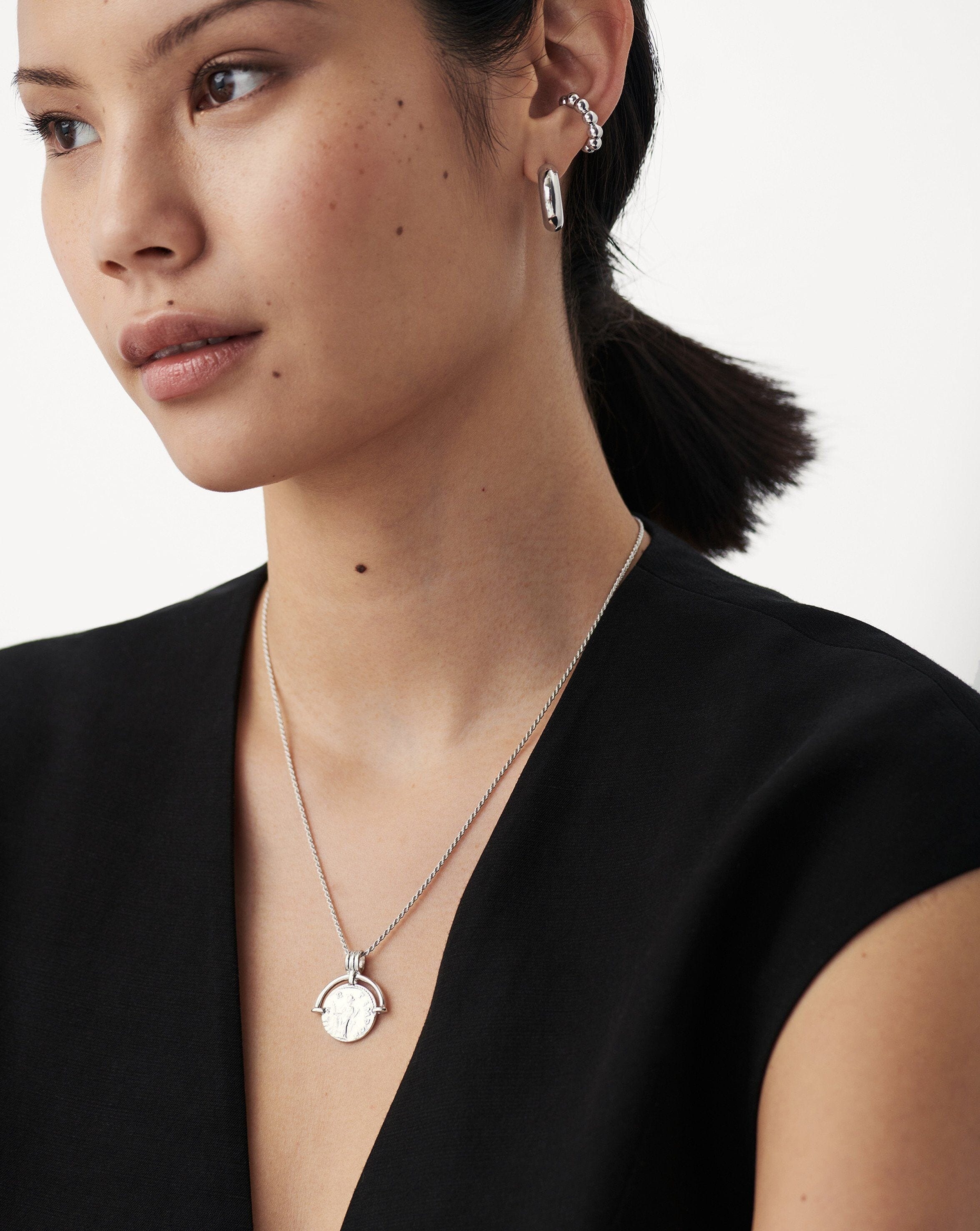 Lucy Williams Medium Engravable Roman Arc Coin Necklace - Silver Plated Jewelry for Women | Perfect Gift for Anniversary, Birthday & Special Occasions