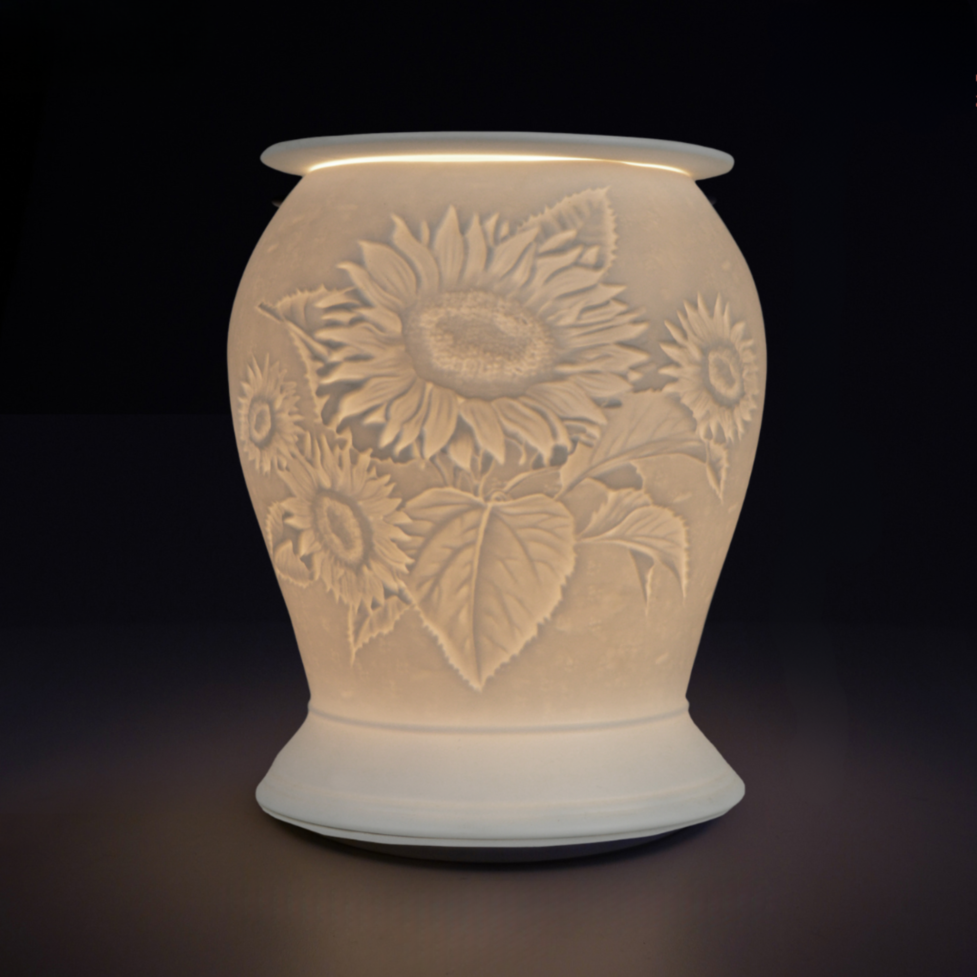 Premium Cello Electric Wax Warmer with Porcelain Barrel - Aromatherapy Diffuser for Home, Office, and Spa - Perfect for Relaxation, Stress Relief, and Creating a Cozy Ambiance in Summer