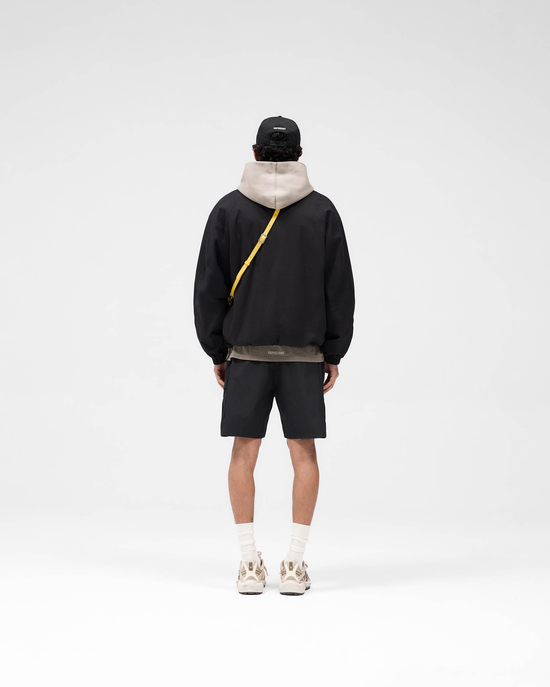 Men's Black Quarter Zip Jacket - Lightweight Fleece Pullover for Outdoor Activities & Casual Wear