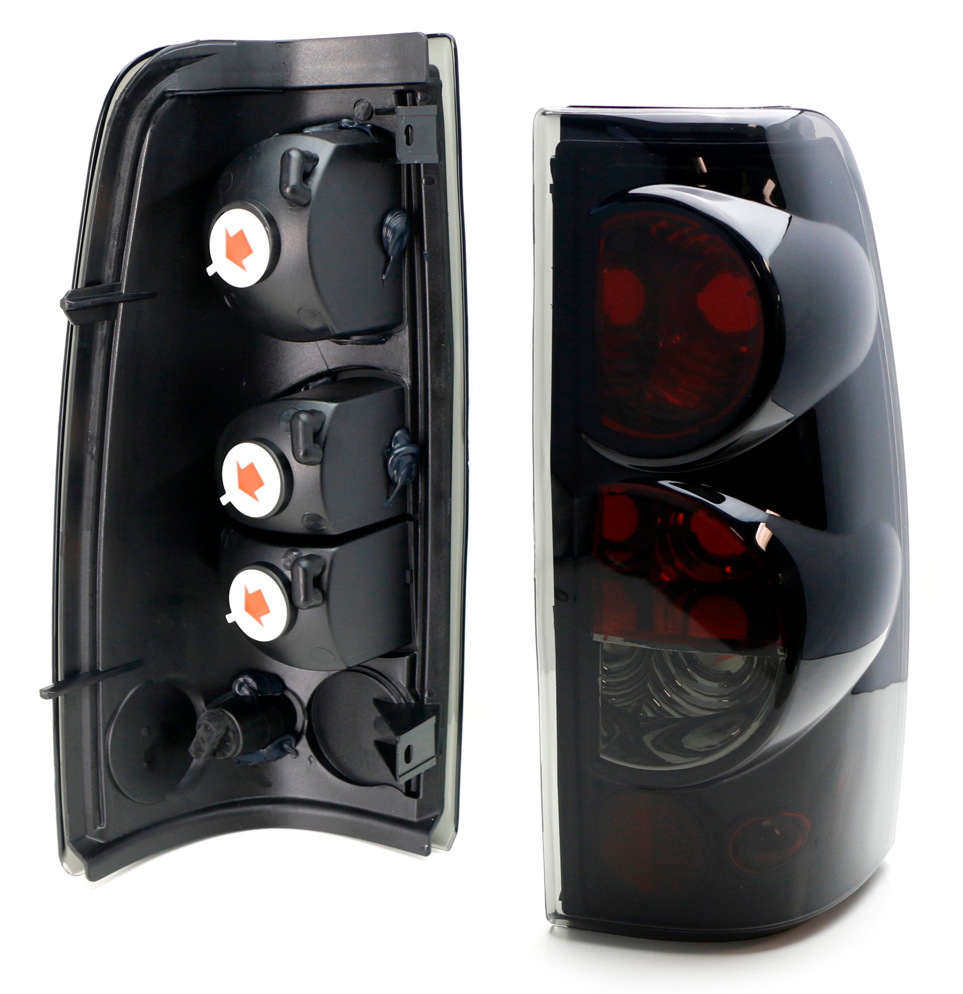 Smoked Black Tail Lights for 1999-2006 Chevrolet Silverado & 1999-2003 GMC Sierra - Upgrade Your Truck's Rear Style for Night Driving and Enhanced Visibility