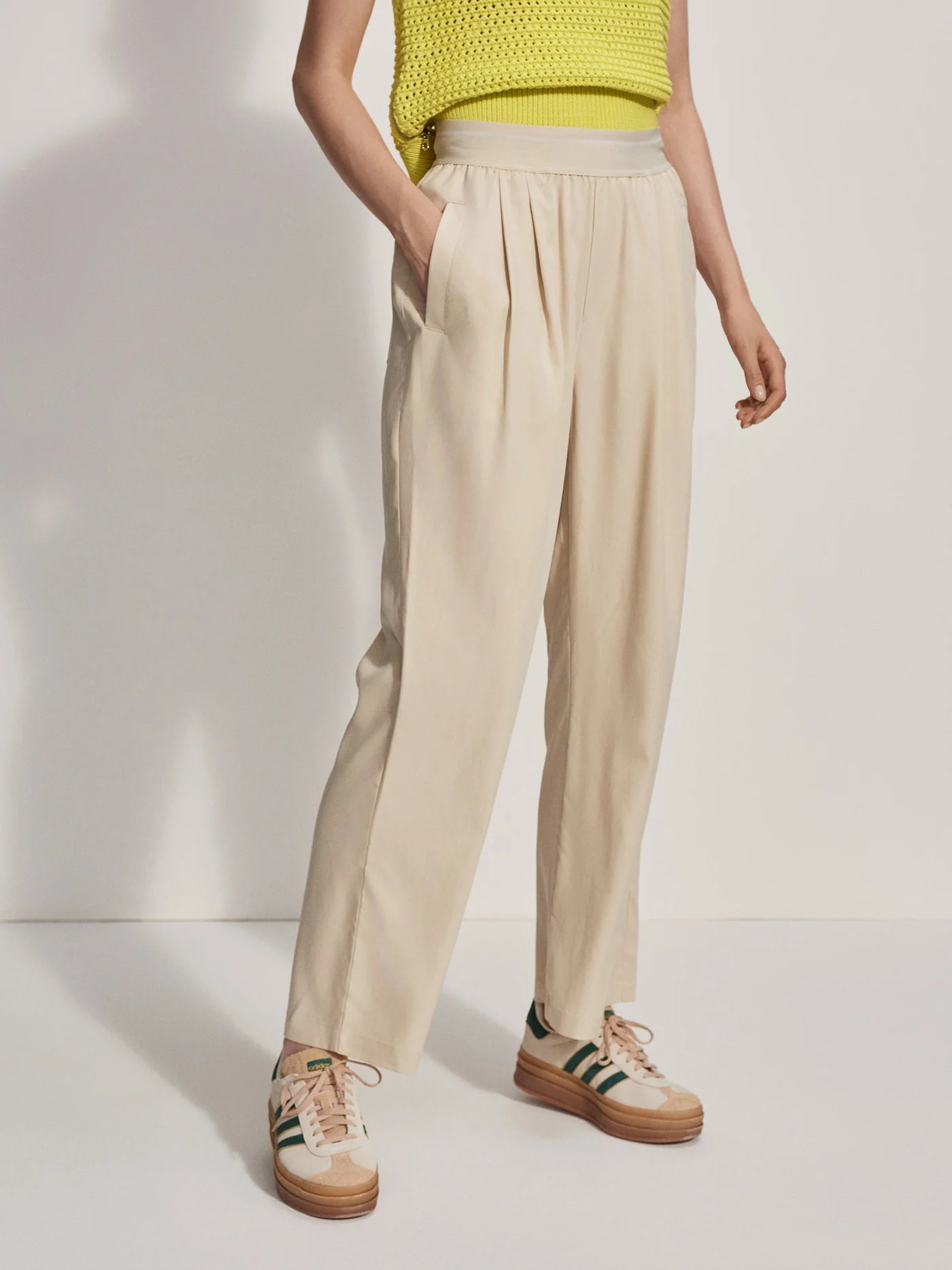 Varley Riggs Women's Loose Fit Casual Pants - Comfortable Elastic Waist Trousers in Oyster Grey | Perfect for Yoga, Lounge & Everyday Wear