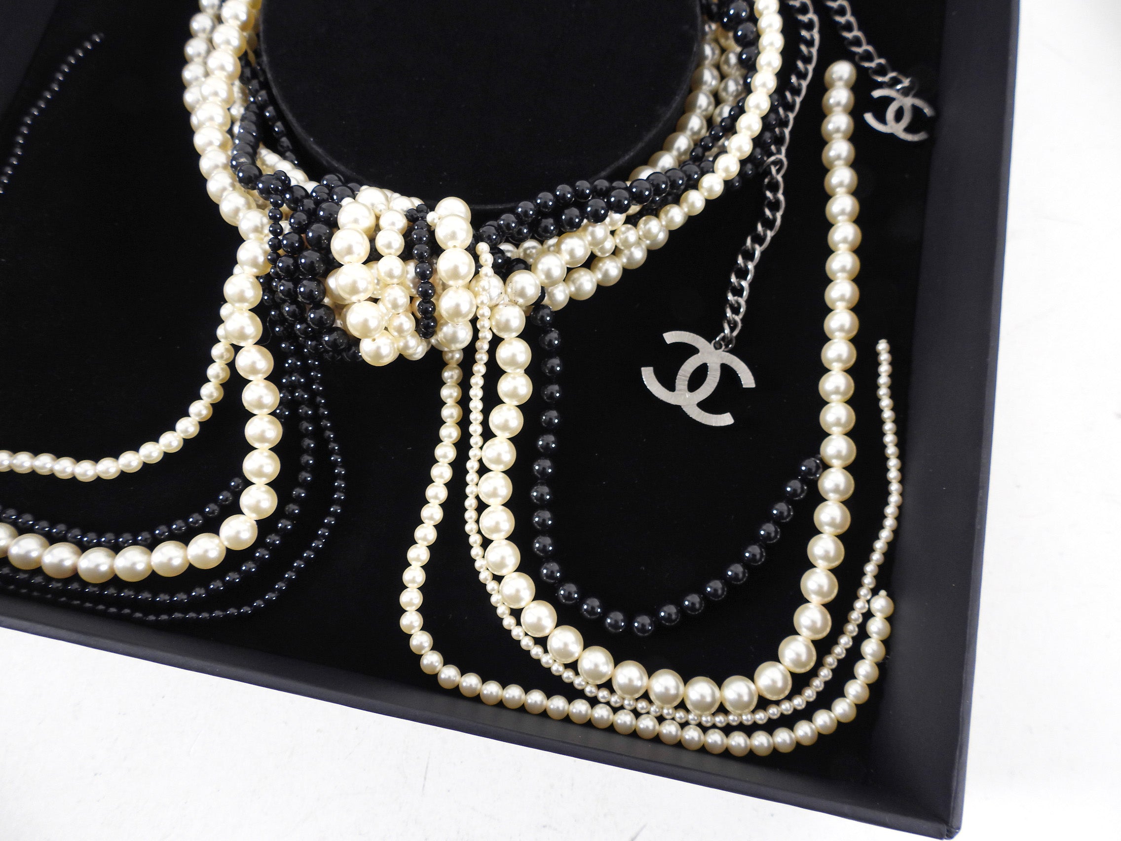 Chanel 14K Gold Black Pearl Beaded Statement Necklace - Elegant Runway Jewelry for Women, Perfect for Parties, Weddings & Special Occasions