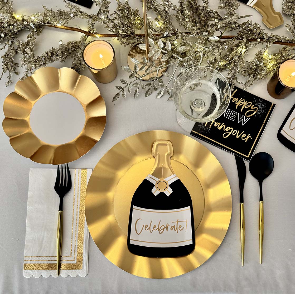 Elegant Champagne Celebration Table Set - 12-Piece Gold & Crystal Party Decor for Weddings, Anniversaries & Special Events