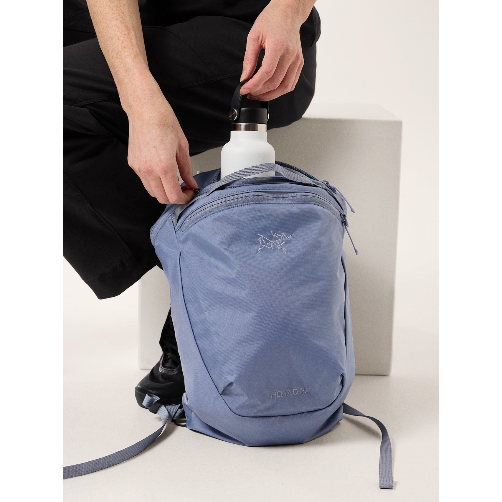 Arc'teryx Heliad 15L Backpack - Lightweight Hiking Daypack for Men & Women - Water-Resistant Outdoor Gear for Camping, Travel & Daily Commute