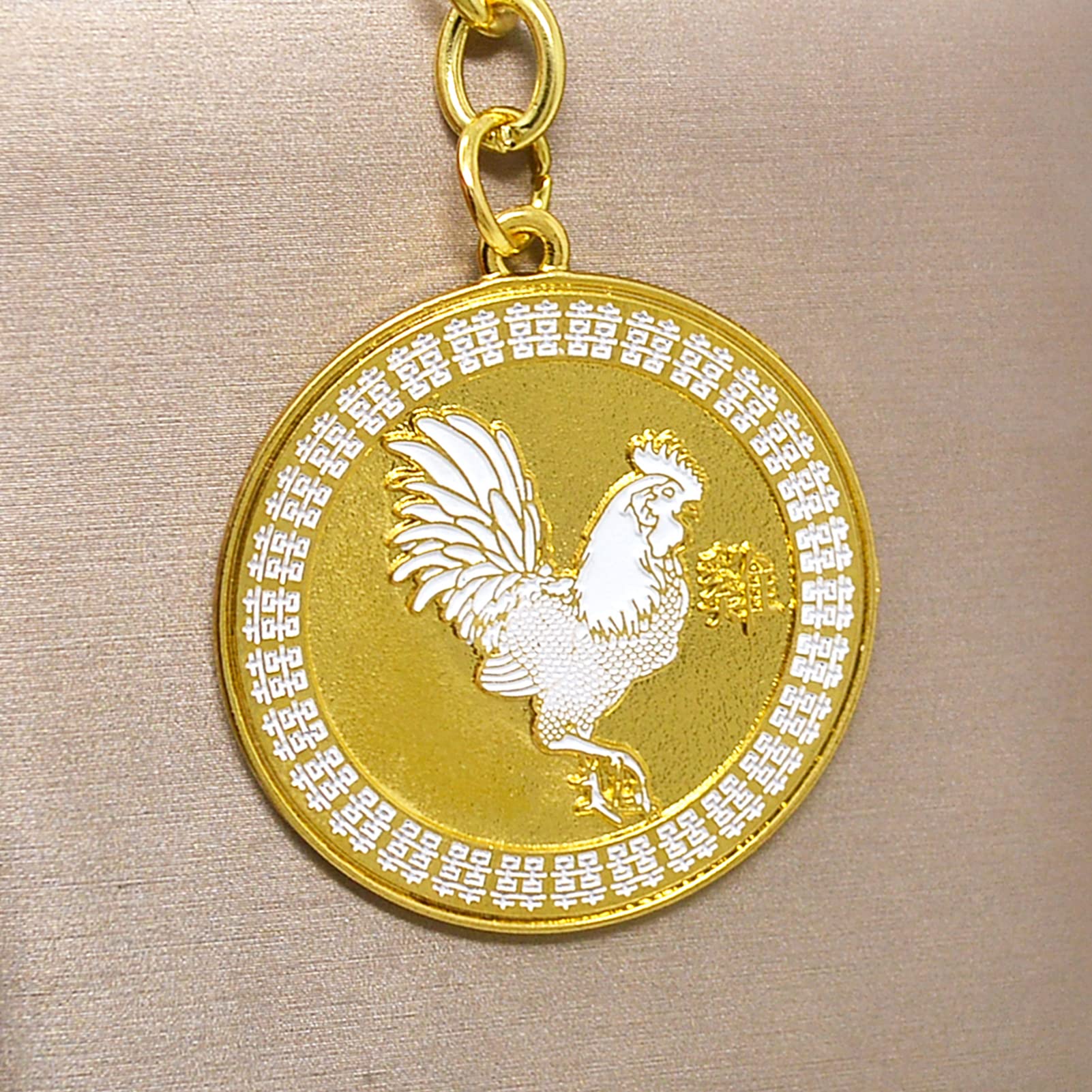 Feng Shui Rooster Peach Blossom Amulet Keychain - Chinese Zodiac Lucky Charm for Love & Relationships - Perfect for Attracting Romance, Gifts & Personal Protection