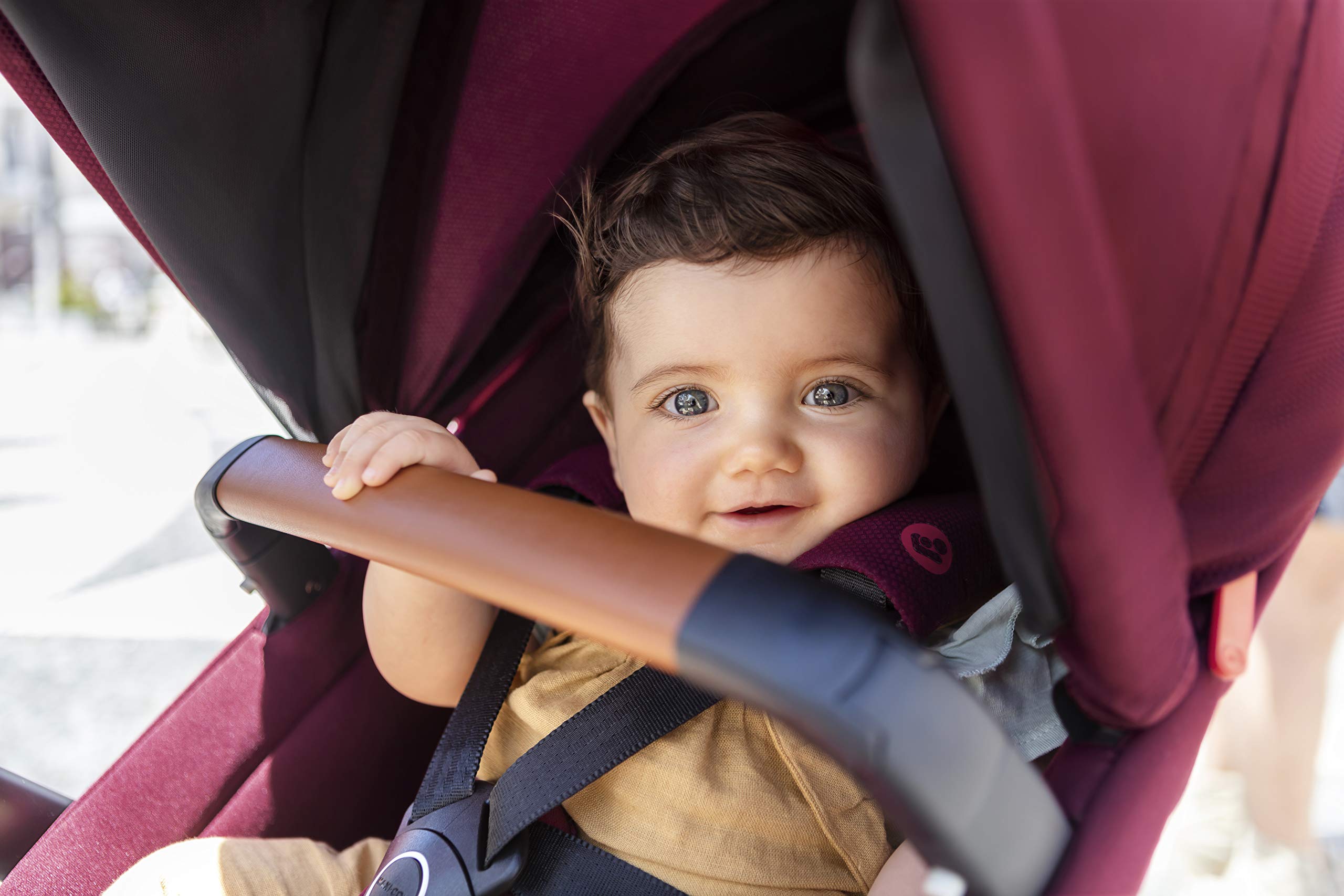 Maxi-Cosi Tayla Lightweight Modular Stroller - Reversible Seat (Parent or World Facing) in Essential Red | Compact Travel Stroller for Newborns & Toddlers | Perfect for City Walks, Shopping & Air Travel