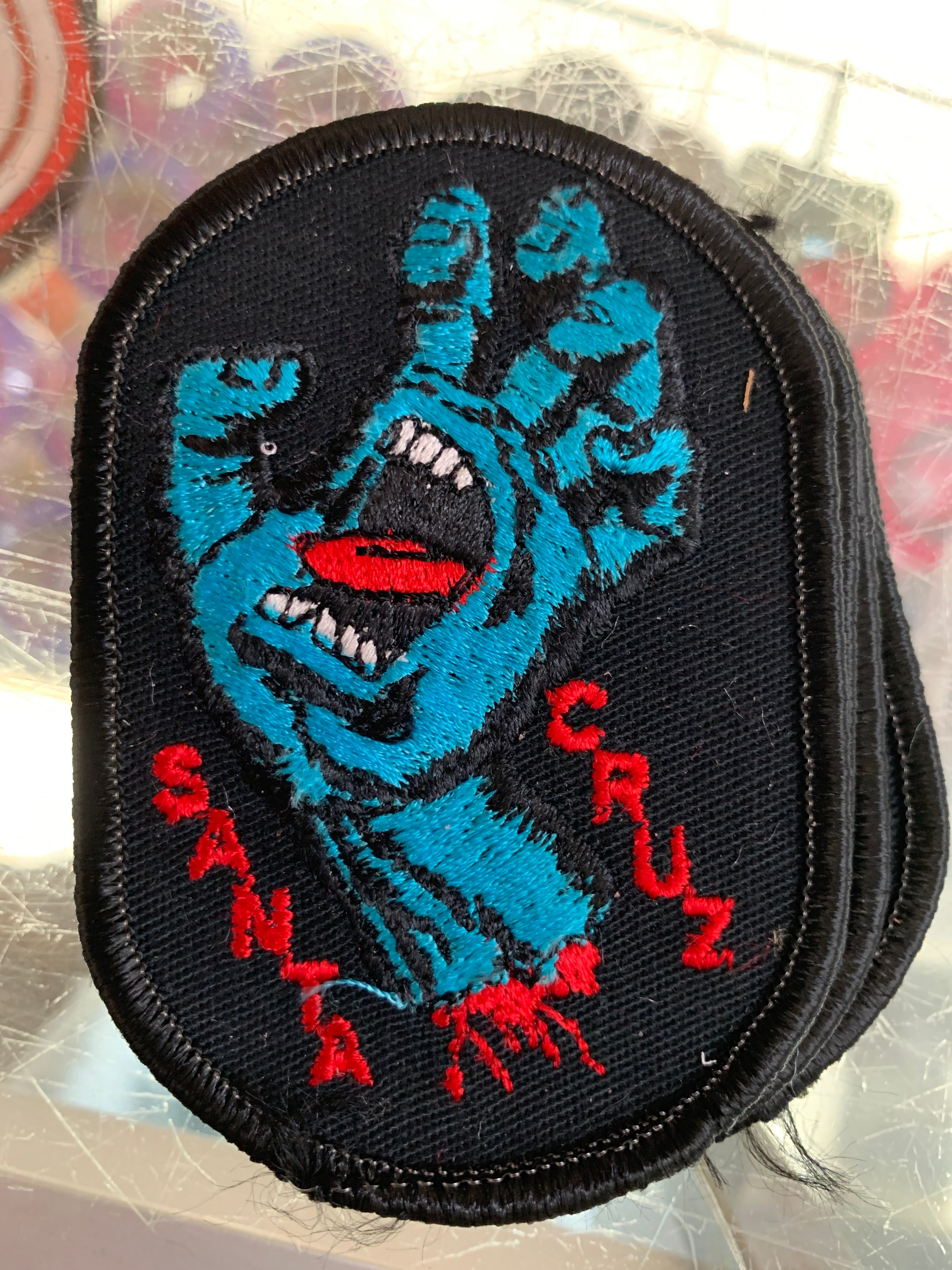 Vintage Santa Cruz Screaming Hand Iron-On Patch - Punk Rock Skateboard & Jacket DIY Decoration - Perfect for Backpacks, Denim Vests & DIY Punk Fashion