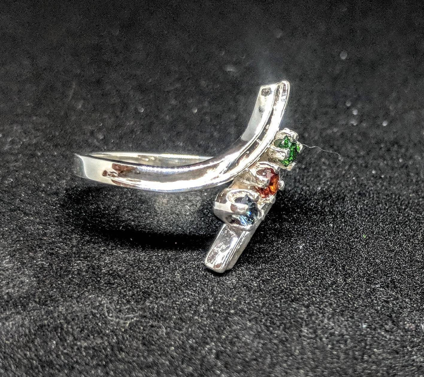 Custom Mothers Ring - Solid Sterling Silver or 14K Gold (White/Yellow/Rose) - 3/4/5/6 Stone Personalized Jewelry with Engraving - Size 7 - Perfect Gift for Mom, Grandma, Birthday & Mother's Day
