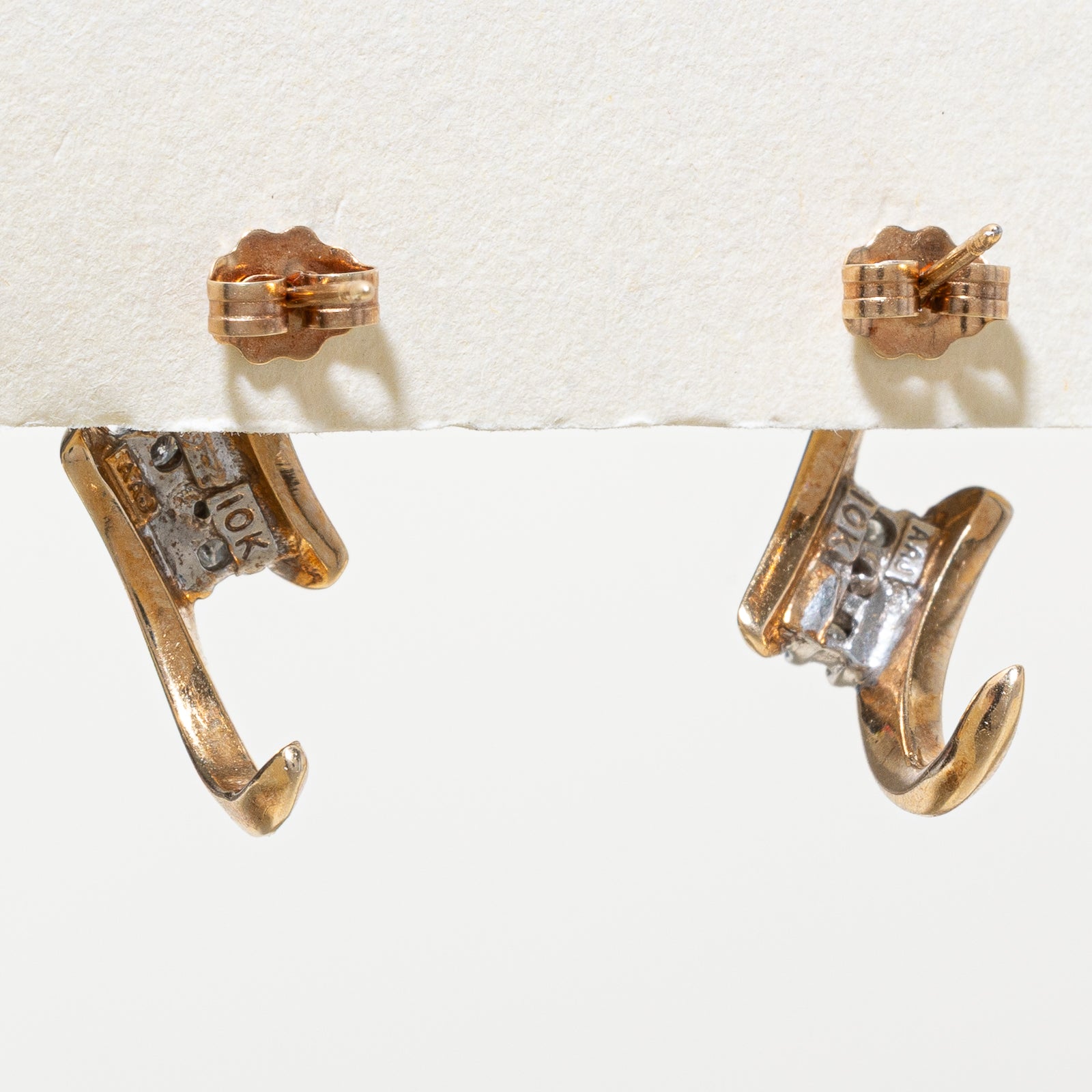 10K Gold Diamond Stud Earrings for Women - 0.12 Carat Total Weight (ctw) - Round Cut Solitaire Earrings for Everyday Wear, Gift & Special Occasions