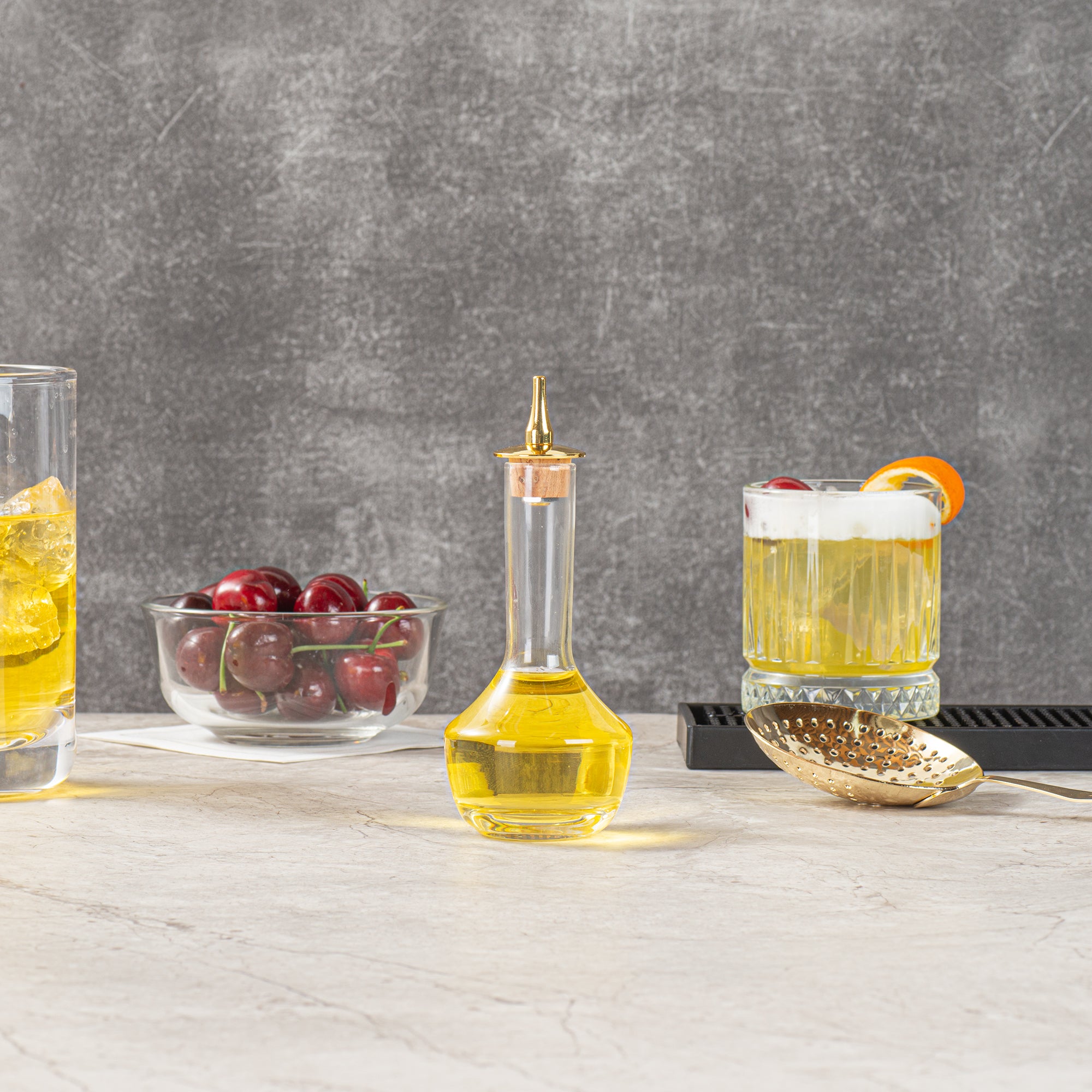 Premium 4 oz Glass Bitters Bottle - Modern Style with Gold Plated Dasher - 5.75