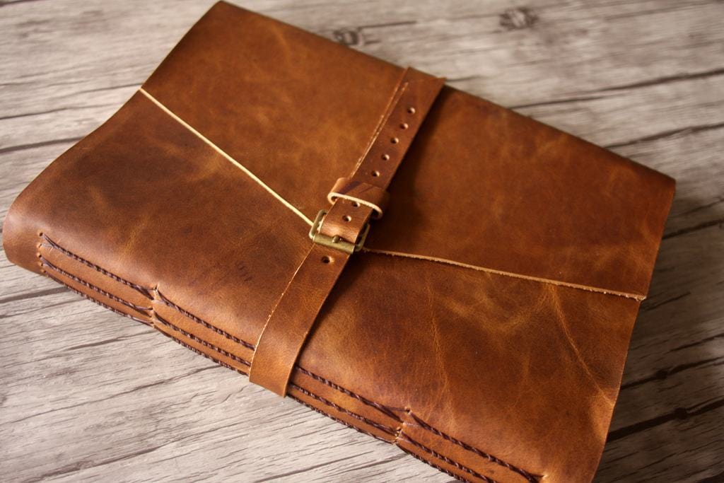 Personalized Leather Photo Guest Book - Custom Wedding Guestbook, Anniversary & Special Occasion Sign In Book for Events - Perfect for Weddings, Anniversaries & Milestone Celebrations