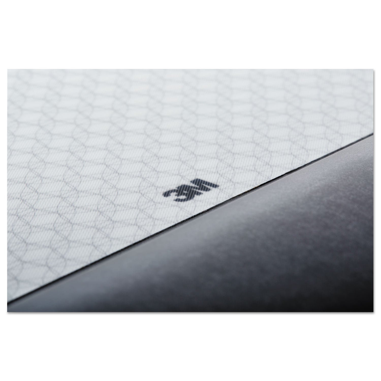 3M™ Ergonomic Mouse Pad with Non-Slip Base & Gel Wrist Support - 8.5