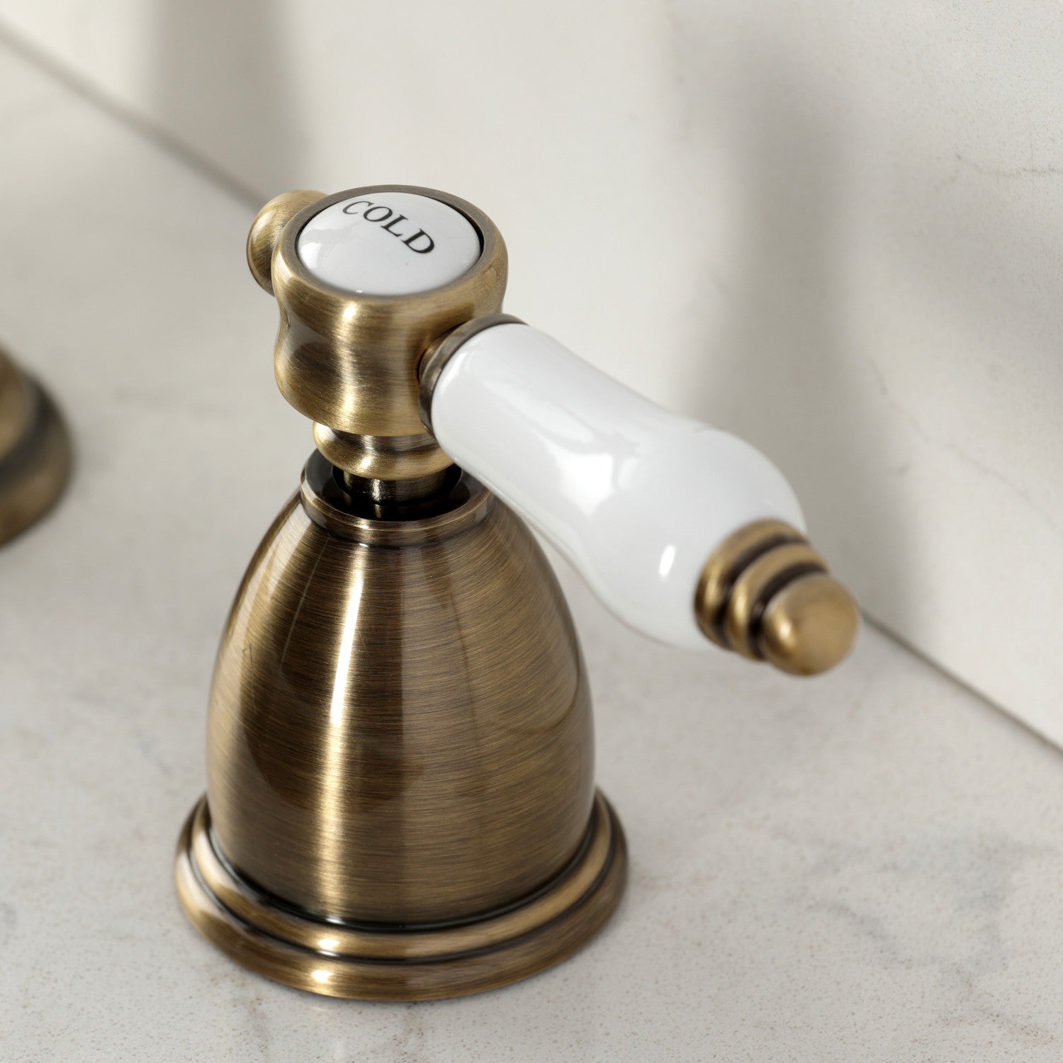 Bel Air KB1793BPLLS Double Handle Widespread Kitchen Faucet in Antique Brass - Perfect for Farmhouse, Vintage & Traditional Style Kitchens
