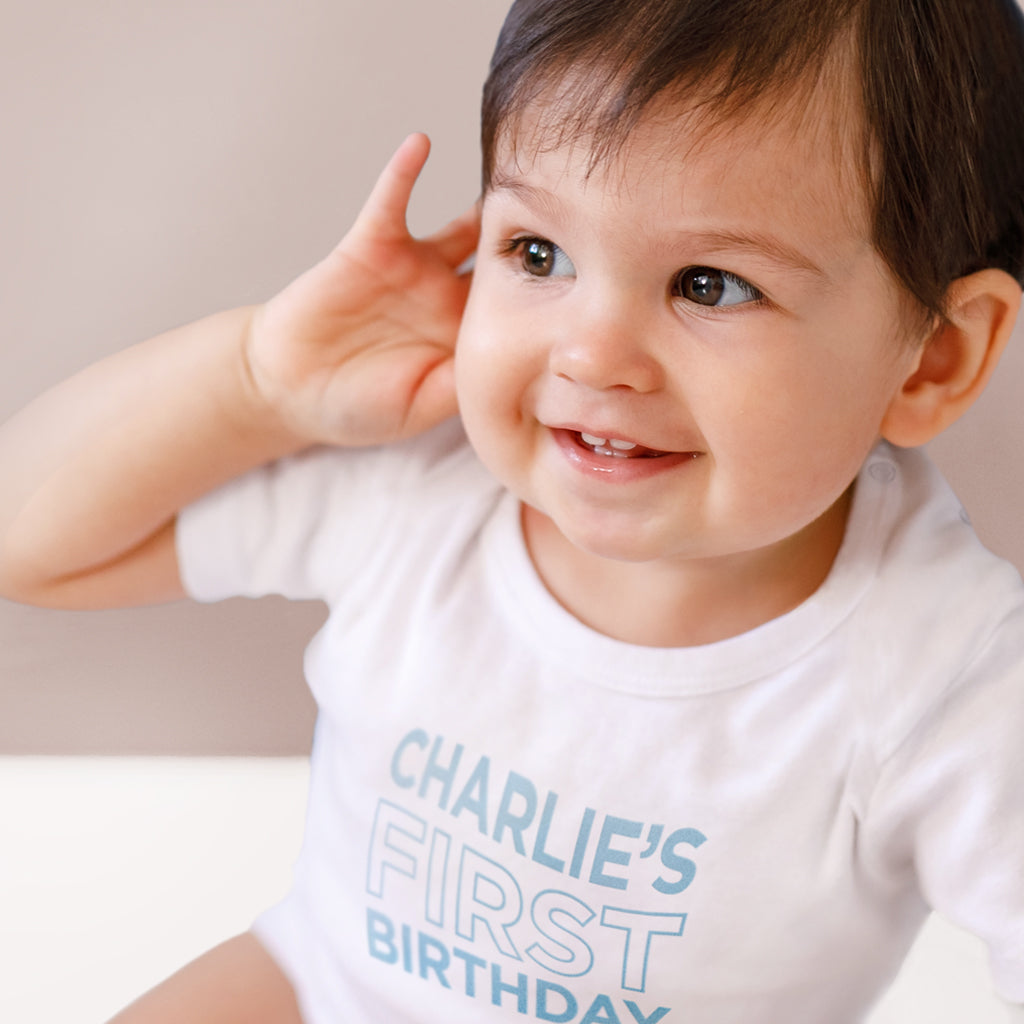 Personalized First Birthday Short Sleeve T-Shirt and Bib Set for Baby Boy or Girl - Perfect for Birthday Photos, Cake Smash, and Special Celebrations