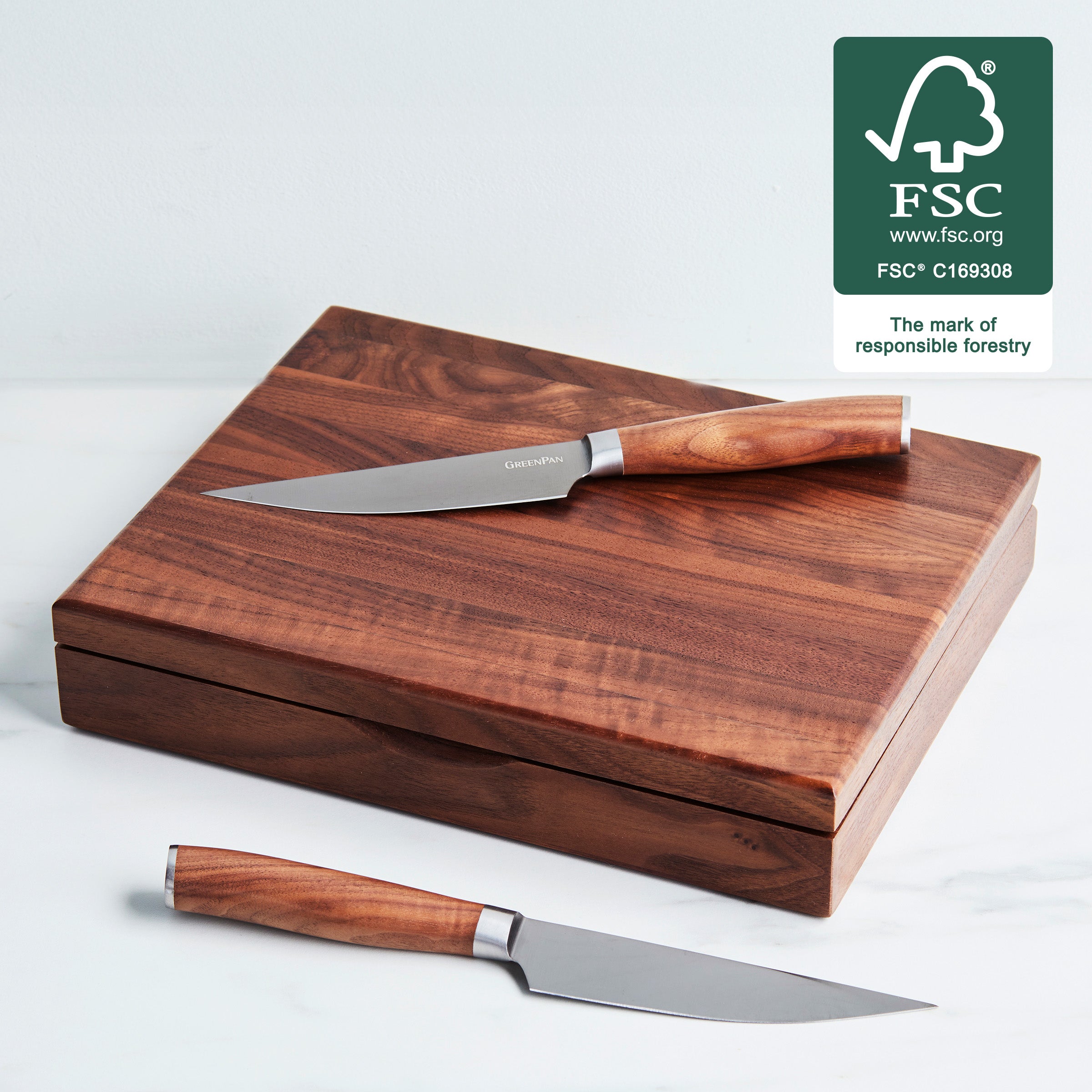 Premium Titanium Steak Knives Set of 8 - Ergonomic Walnut Wood Handles - Razor Sharp Blades for Steak, BBQ, and Fine Dining - Perfect Gift for Chefs & Home Cooks