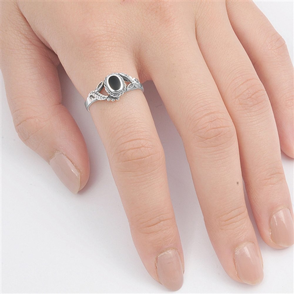 Sterling Silver Leaf Ring - Elegant & Dainty Jewelry for Women - Perfect for Everyday Wear, Gifts & Special Occasions