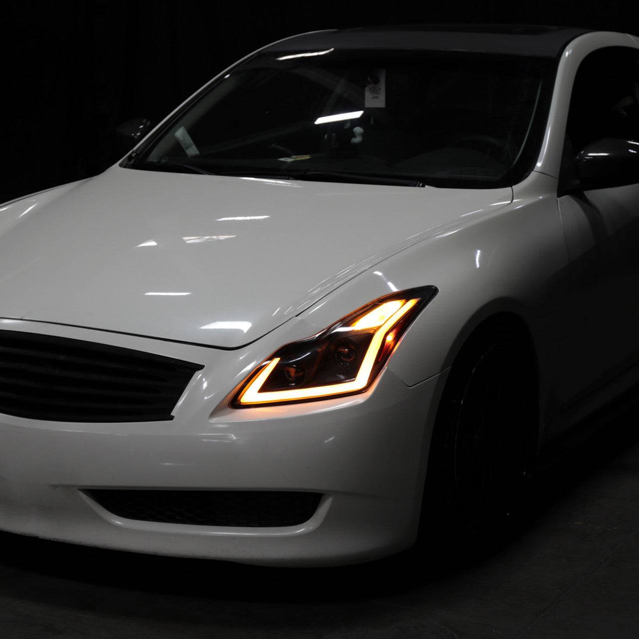 2008-2013 Infiniti G37 / 2014-2015 Q60 Coupe & Convertible LED Headlight Set with Sequential Switchback Turn Signal & Projector - Matte Black Housing & Clear Lens - Upgrade for Night Driving & Enhanced Visibility