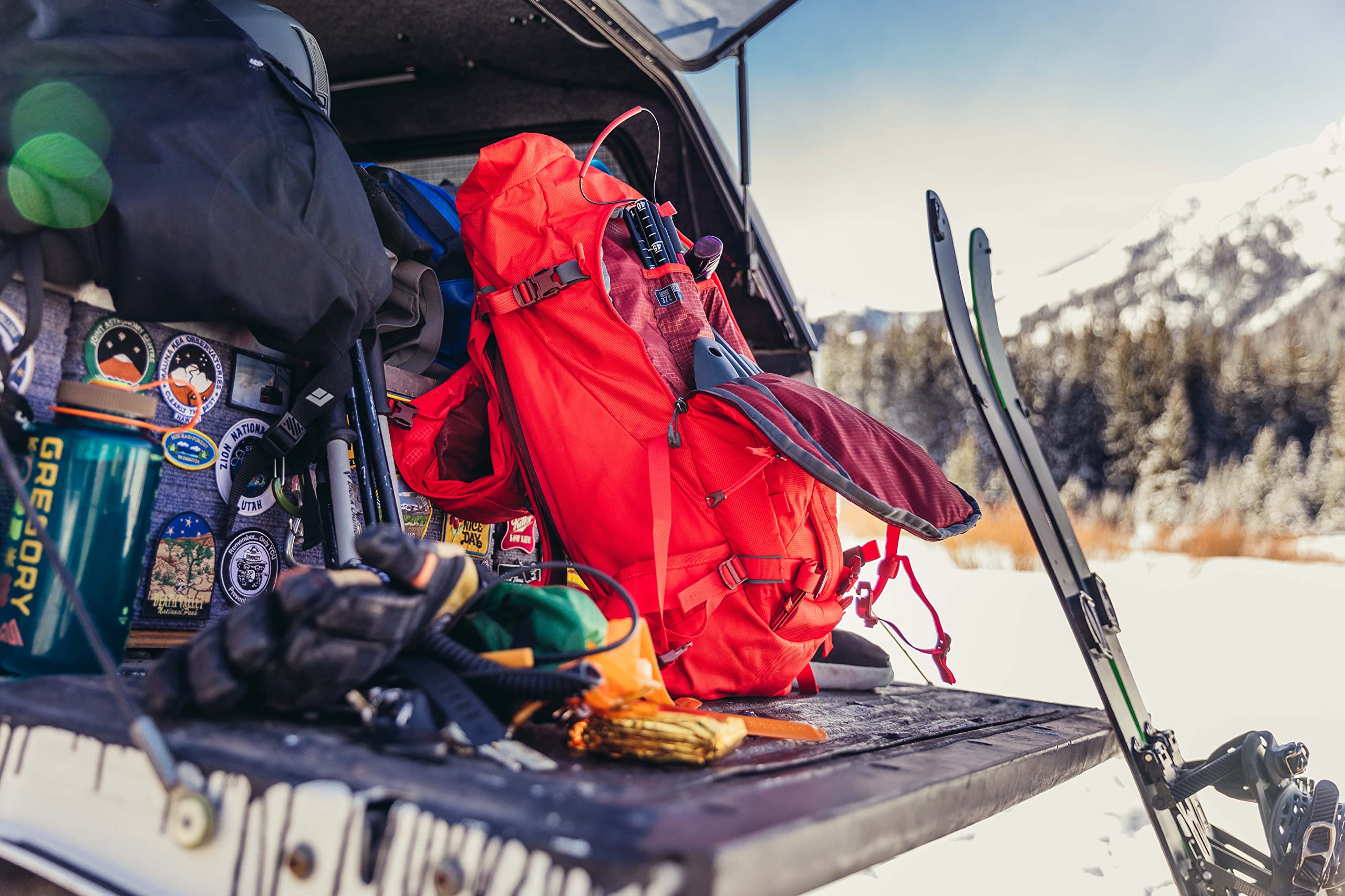 Gregory Targhee 32 Backpack - Lightweight Hiking & Skiing Pack for Men & Women - Perfect for Alpine Adventures, Day Trips & Outdoor Travel