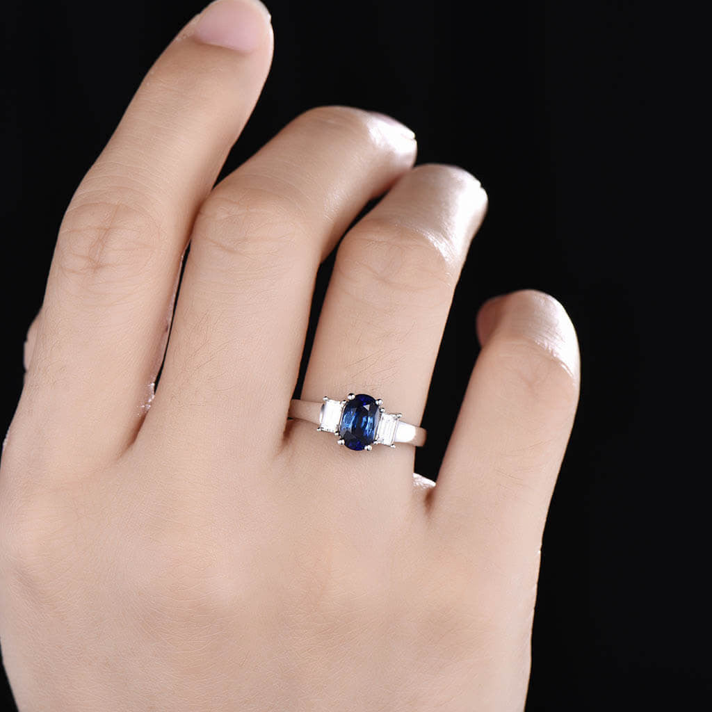 Vintage Natural Oval Cut Sapphire and Baguette Cut Moissanite Three Stone Engagement Ring for Women - Perfect for Proposals, Anniversaries, and Wedding Bands