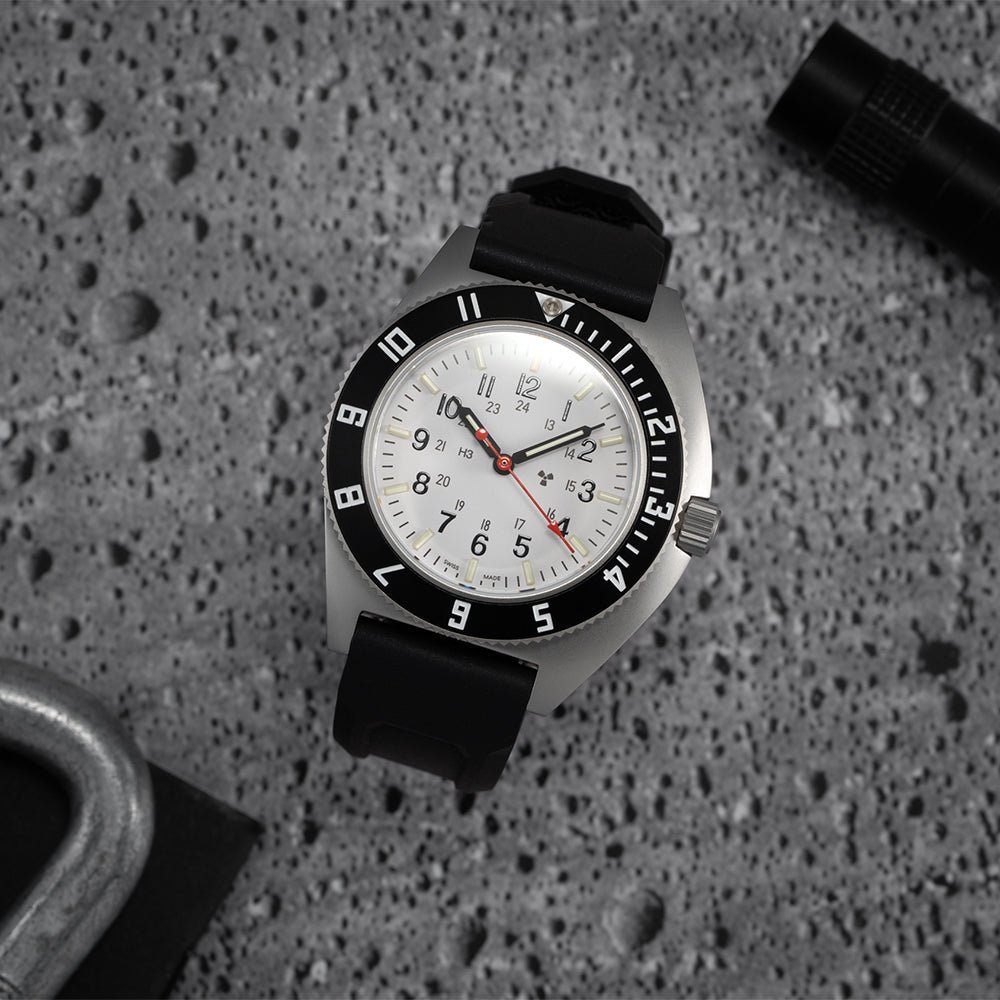 Steel Navigator SSNAV 41mm Arctic Edition Watch - Premium Stainless Steel Diver's Watch with Rotating Bezel, Waterproof to 200M - Perfect for Scuba Diving, Snorkeling & Outdoor Adventures