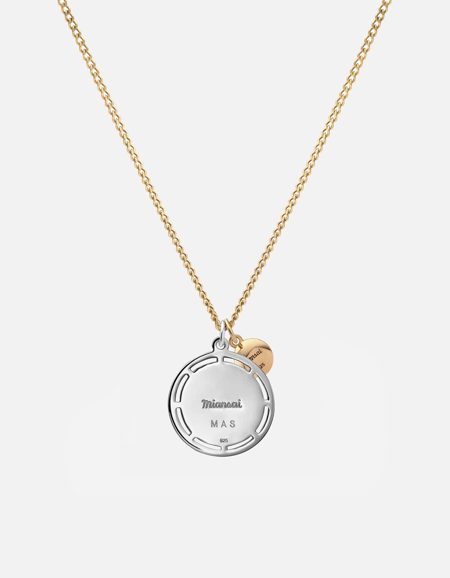 Timeless Elegance Ojos Necklace - 18K Gold Vermeil & Black Onyx Pendant for Women | Perfect for Everyday Wear, Parties & Special Occasions