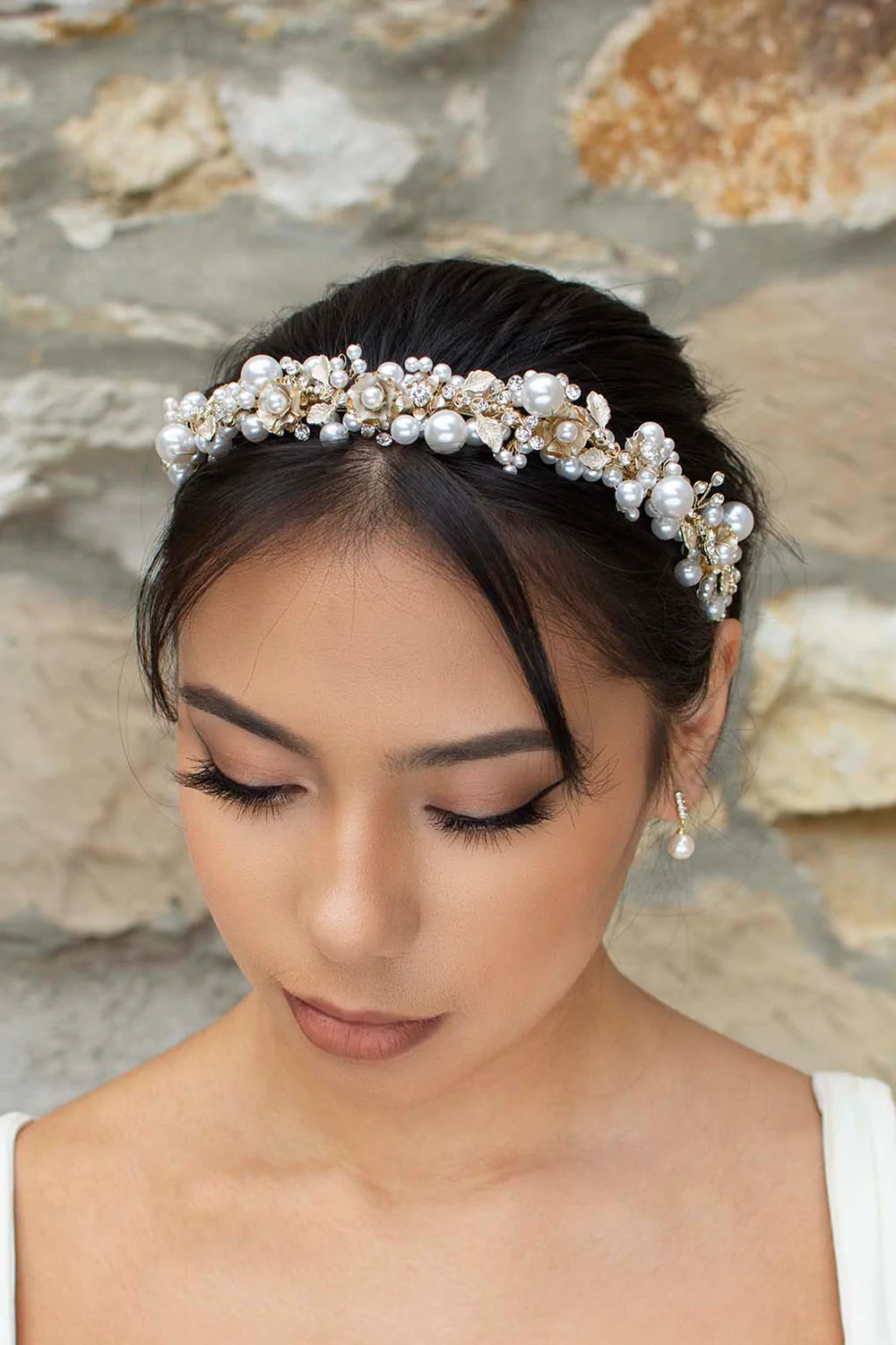 Layla Pearl Crystal Floral Bridal Headband - Elegant Wedding Hair Accessory for Bride, Bridesmaids & Special Occasions