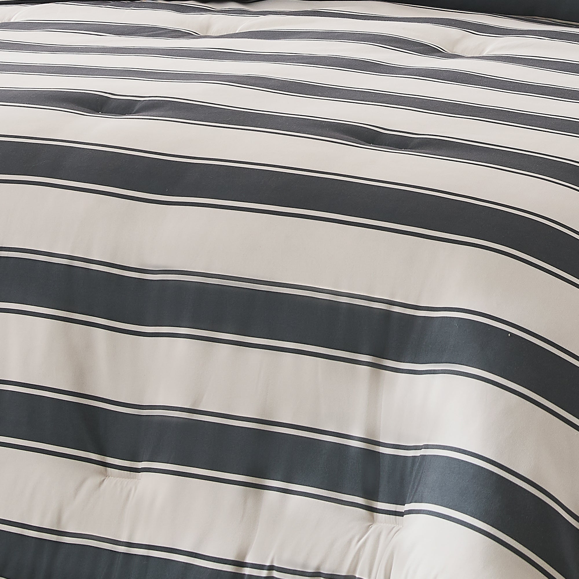 Gale Cabana Stripe Comforter Set - Queen Size Bedding, Soft & Breathable Cotton, Coastal Beach Style - Perfect for Guest Rooms, Vacation Homes & Summer Bedroom Decor