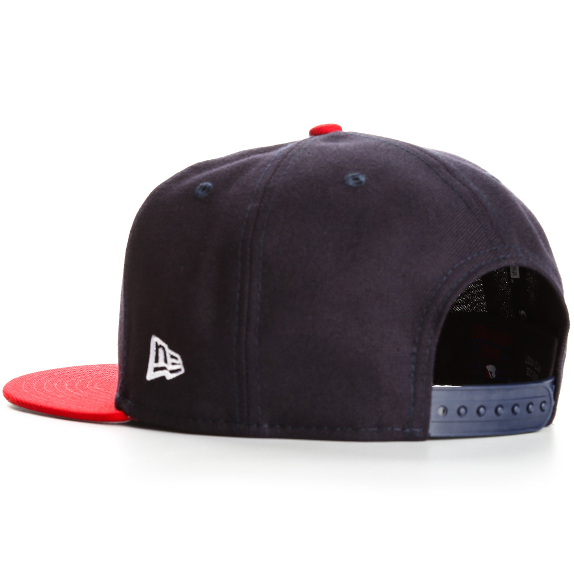 New Era 9Fifty Snapback Atlanta Braves Baseball Cap - Adjustable Black Hat for Men & Women - Perfect for Baseball Games, Streetwear & Casual Outfits