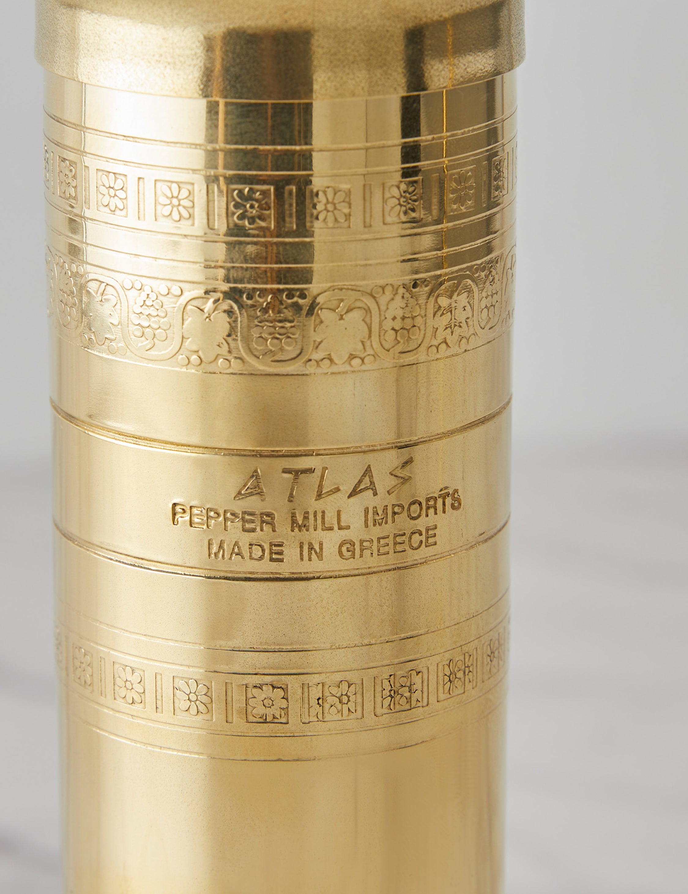 Premium Atlas Brass Pepper Mill - Adjustable Grinder for Fresh Ground Pepper - Perfect for Kitchen, Dining Table & Gourmet Cooking