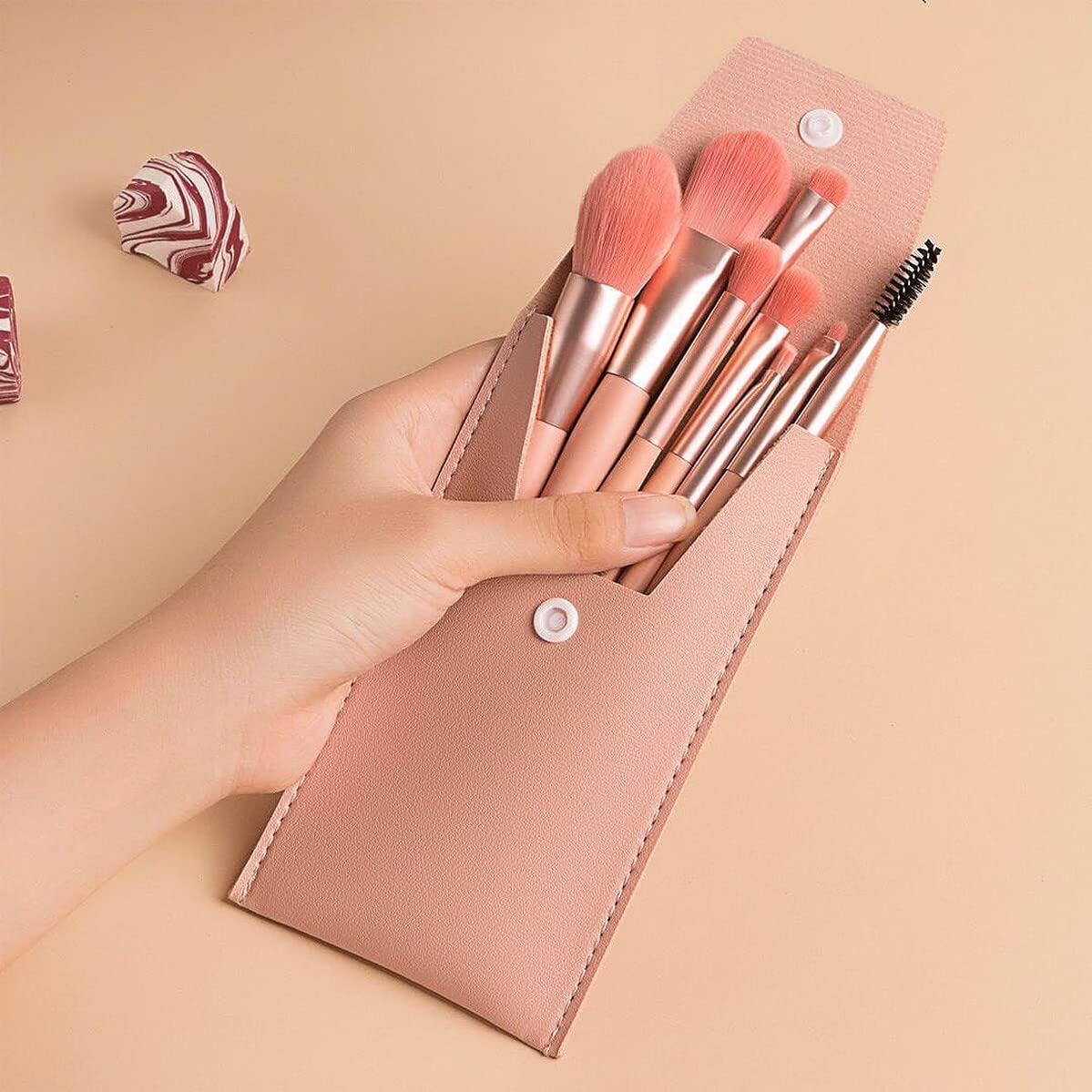8-Piece Professional Makeup Brush Set - Synthetic Bristle Foundation, Eyeshadow, Blush & Powder Brushes with PU Travel Case | Perfect for Everyday Makeup & On-the-Go Touch Ups