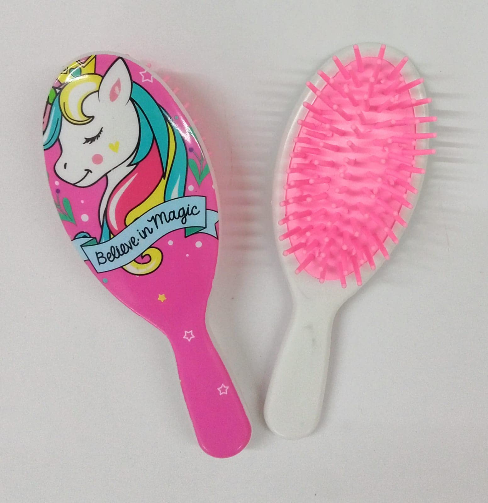 Unicorn Hair Brush for Girls - Anti Static Detangling Brush with Massage Bristles, Shower Comb for Wet & Dry Hair - Perfect Birthday Gift for Kids (Pack of 1) - Great for Home, Travel & Salon Use