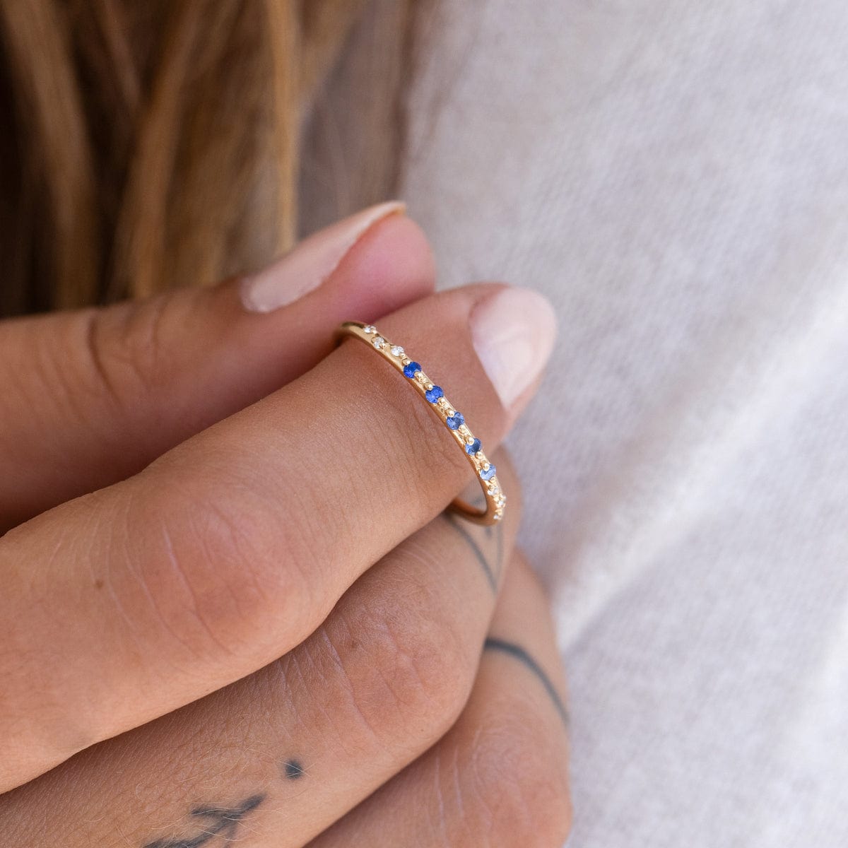 Starry Sapphire Ombré Band Ring - Elegant Blue Gradient Gemstone Jewelry for Women - Perfect for Weddings, Anniversaries & Special Occasions