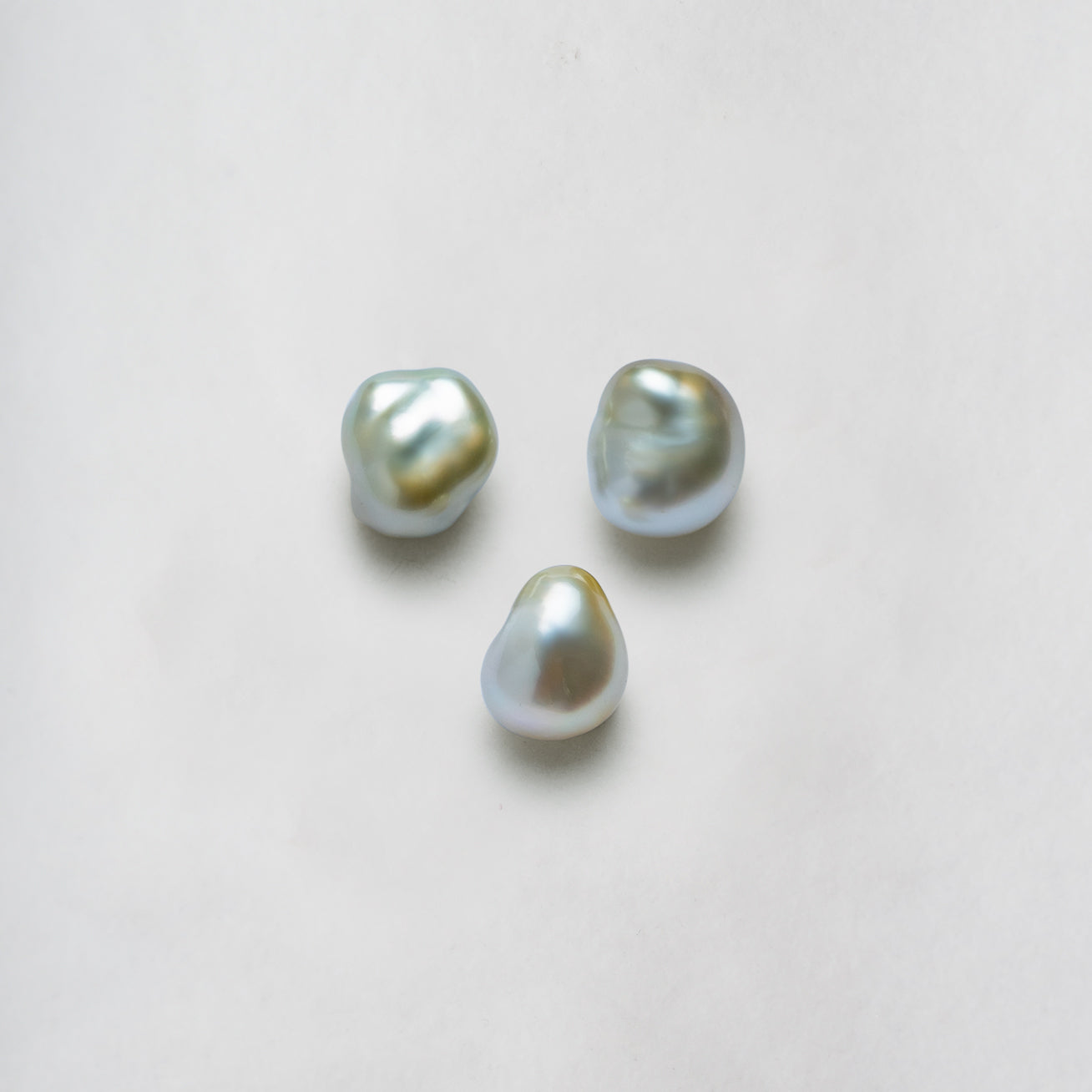 18K Gold Diamond Tahitian Keshi Pearl Drop Earrings for Women - Luxury Wedding, Anniversary & Evening Party Jewelry Gift (KE00117)