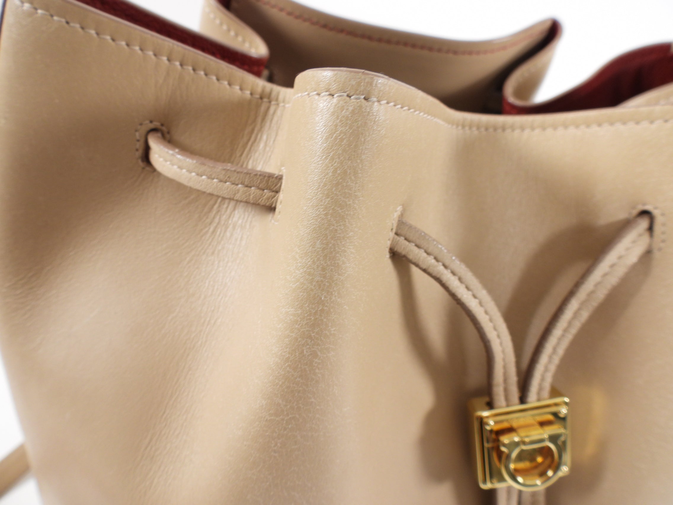 Ferragamo Sansy Light Beige Leather Two-Way Bucket Bag for Women | Luxury Designer Handbag for Work, Travel & Everyday Use