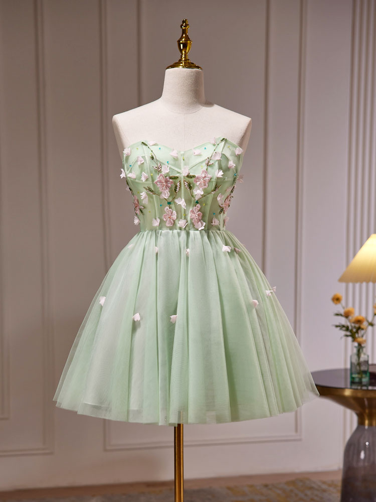Elegant A-Line Sweetheart Neck Tulle Green Short Prom Dress | Homecoming Dresses for Women | Perfect for Prom Night, Homecoming Dance & Special Occasions