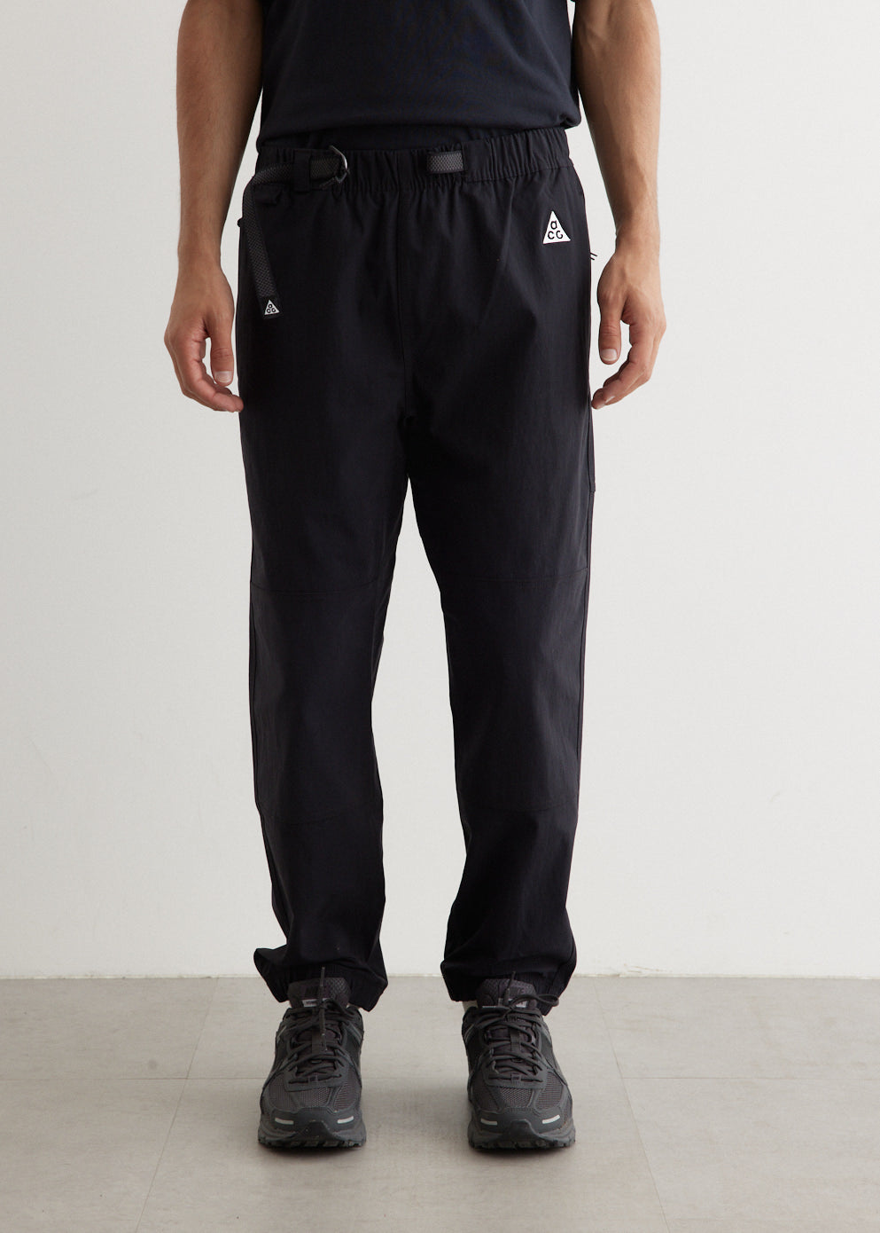 CV0660 014 Black - Stylish and Durable Sneakers for Men & Women | Perfect for Running, Gym Workouts, and Casual Wear