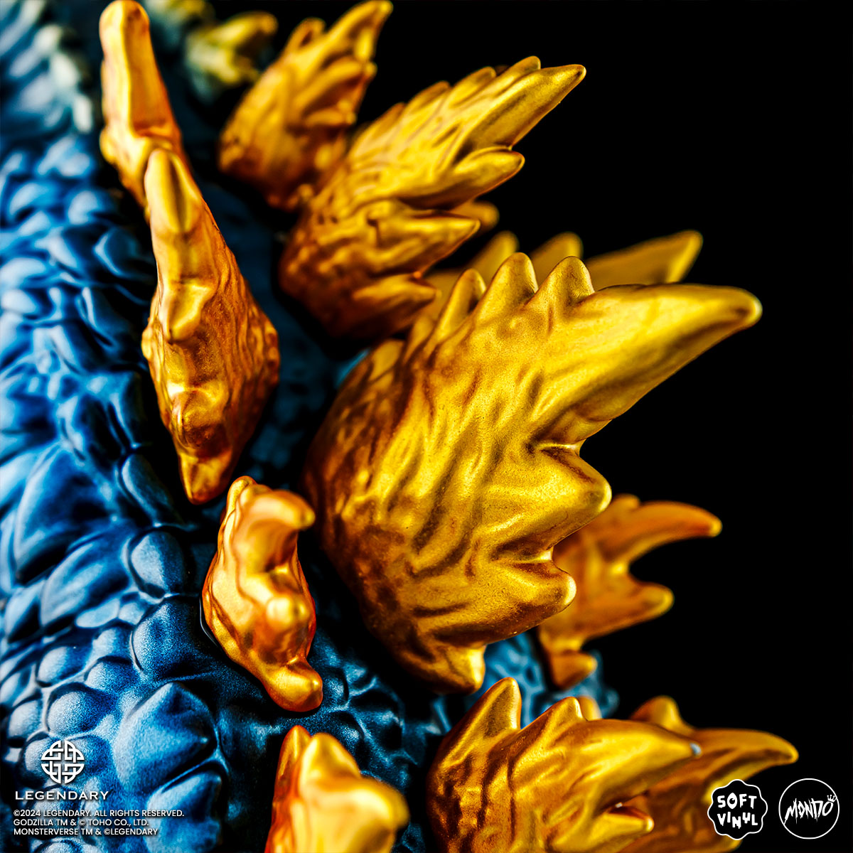 Godzilla x Kong: The New Empire Soft Vinyl Figure - Retro Titan Variant Collectible Toy for Movie Fans & Pop Culture Enthusiasts | Perfect for Display, Gifts & Anime Collections