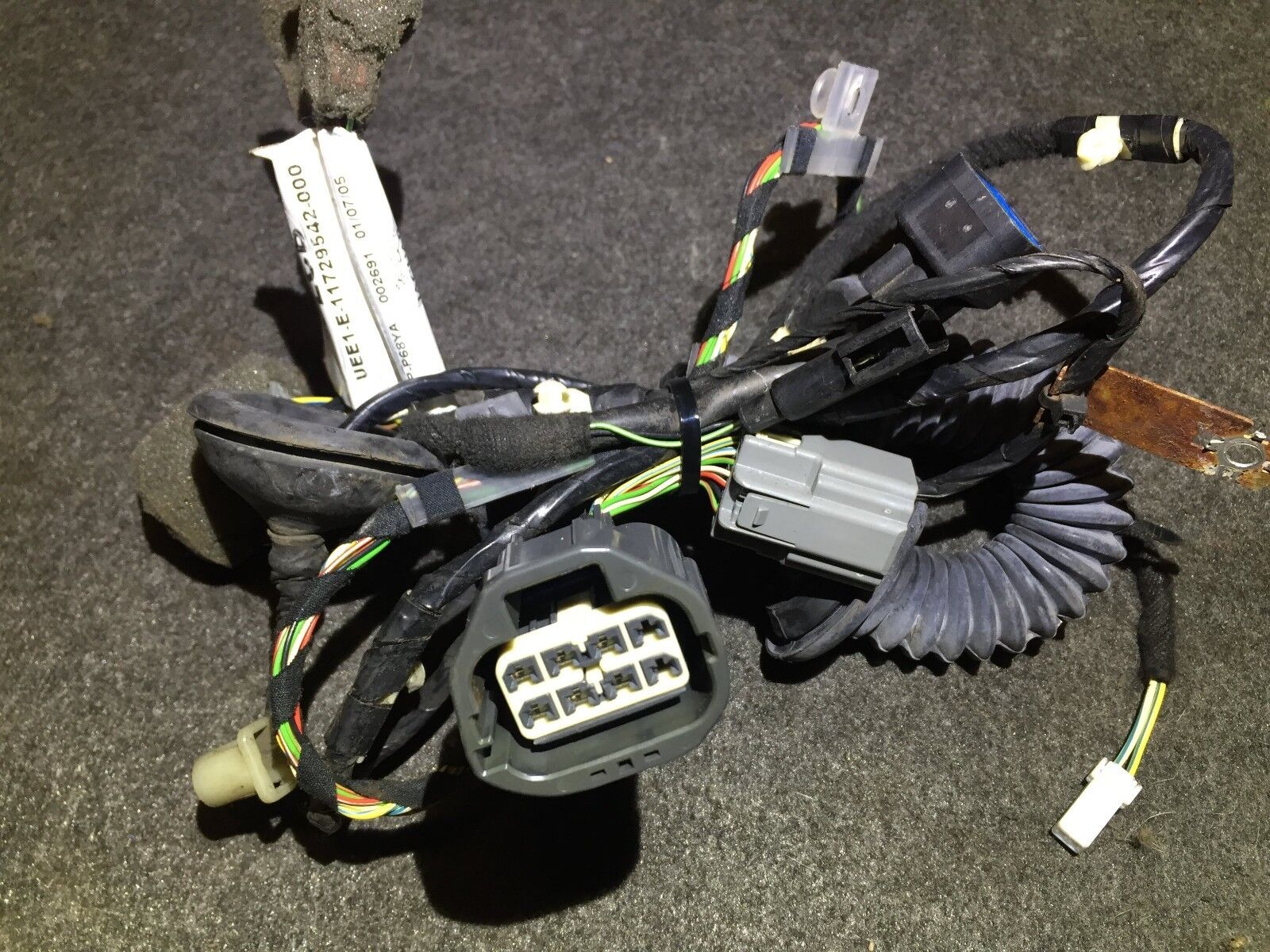 2004-2009 Jaguar XJ8 Rear Left Door Wiring Harness OEM Replacement - Perfect for Electrical Repairs & DIY Upgrades