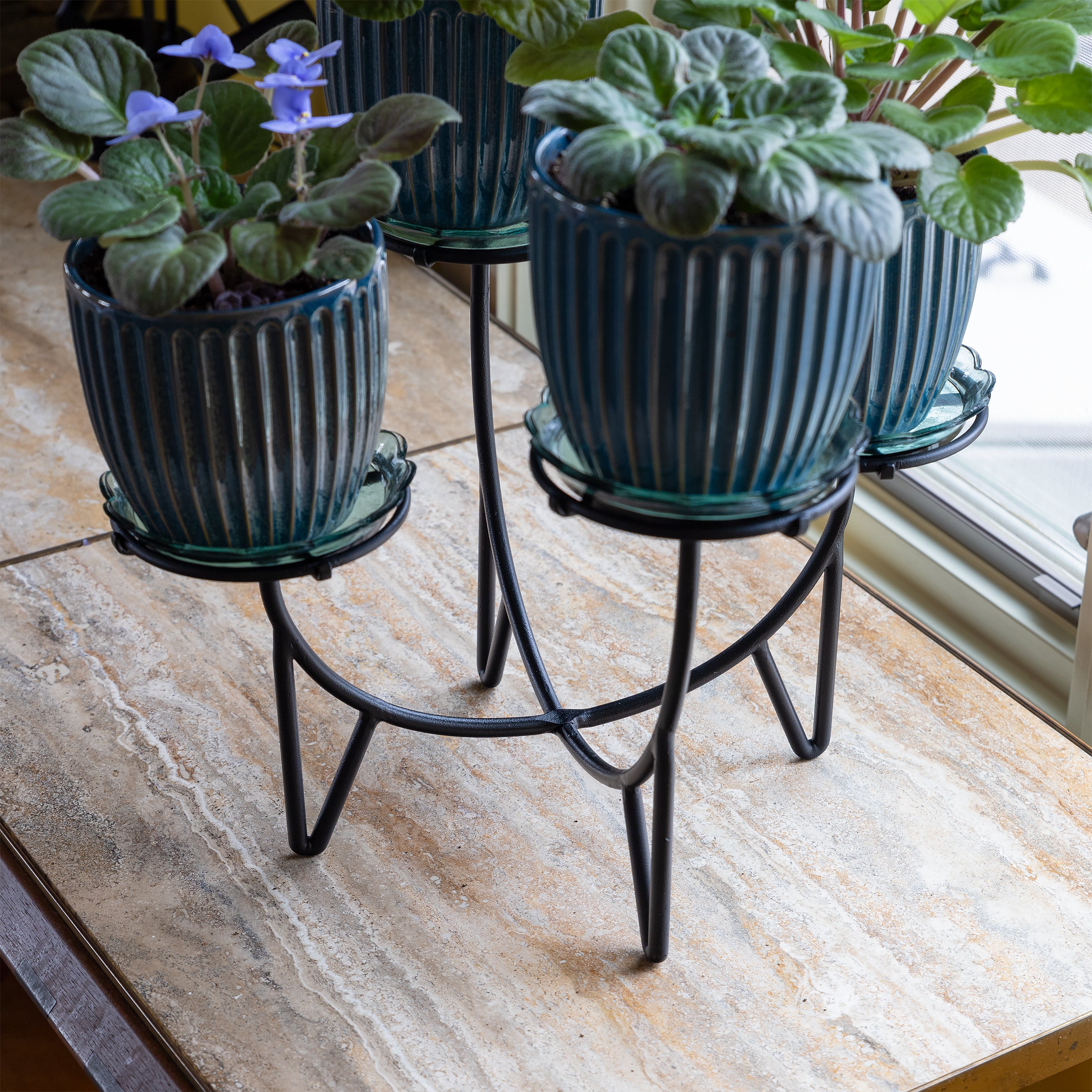 Achla Designs Frida Plant Stand - Modern Indoor & Outdoor Flower Pot Holder for Home Decor, Garden, Patio, and Balcony