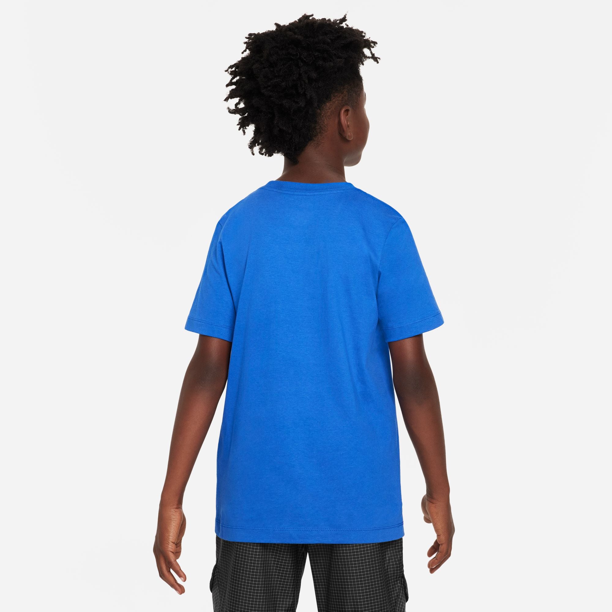 Nike Boys' Youth Sports T-Shirt - Breathable & Comfortable for Running, Soccer, and Gym Workouts
