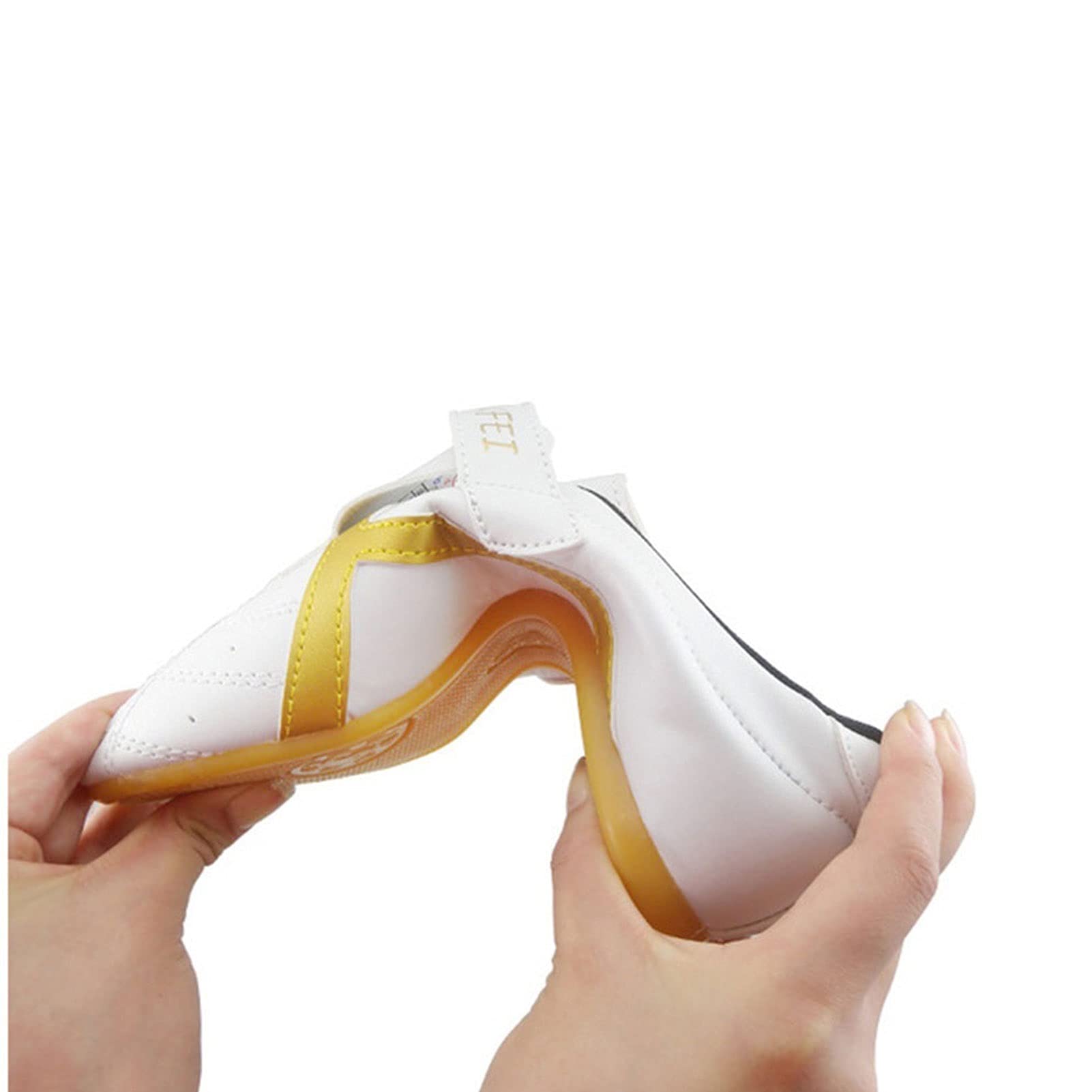 Lightweight Taekwondo Shoes for Men & Women - Breathable Martial Arts Shoes for Boxing, Kung Fu & Taichi - White Training Shoes (Size 39 EU) - Perfect for Dojo Practice, Competition & Fitness Training