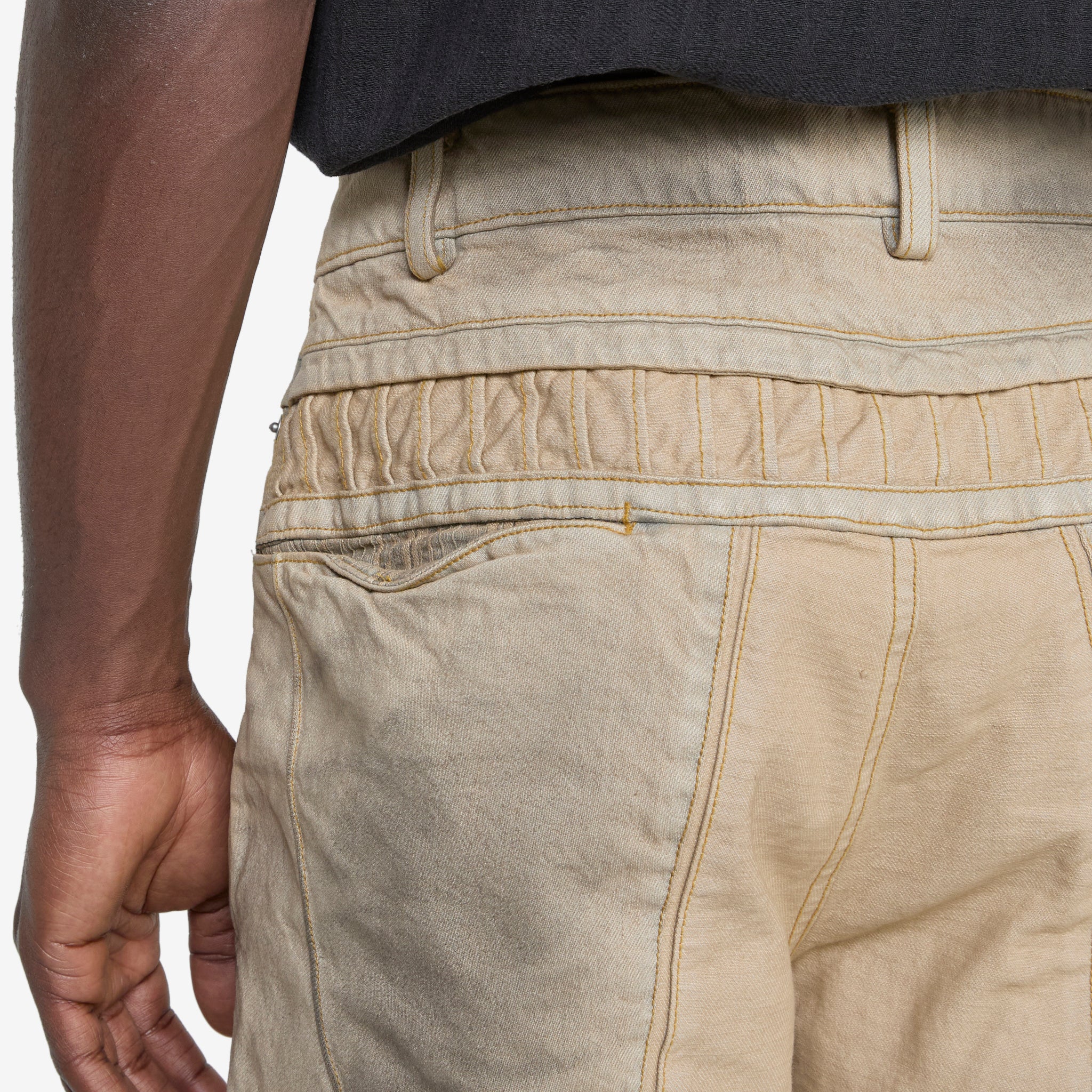 Ep.6 06 Sand Beige Casual Trousers for Men - Perfect for Office, Travel and Everyday Wear