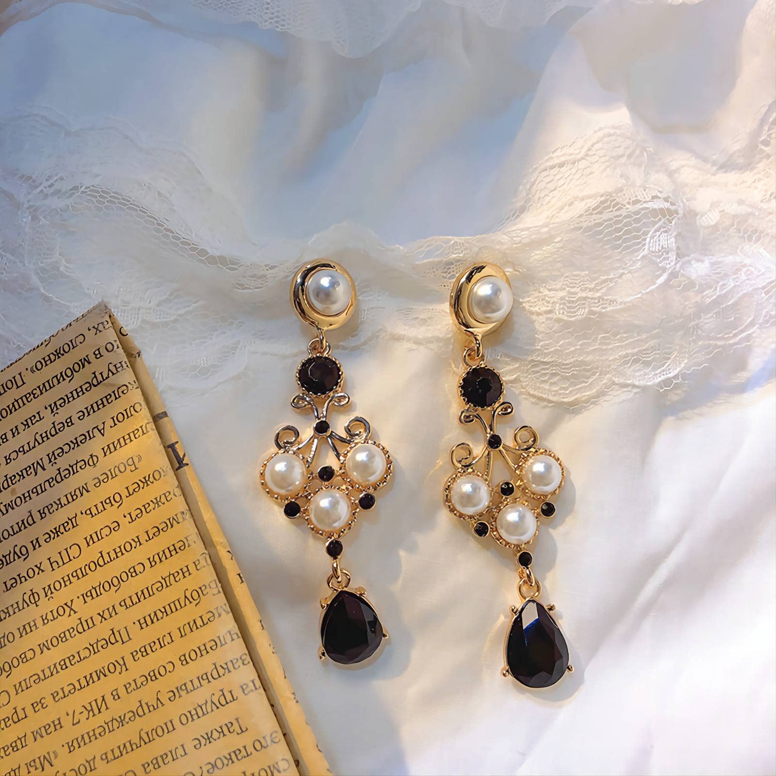 Black Datura Baroque Pearl Drop Earrings - French Palace Style Vintage Jewelry with Black Diamonds & Four Leaf Clover Design for Women | Elegant Evening Party & Wedding Accessories